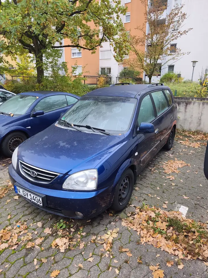 Kia Carens