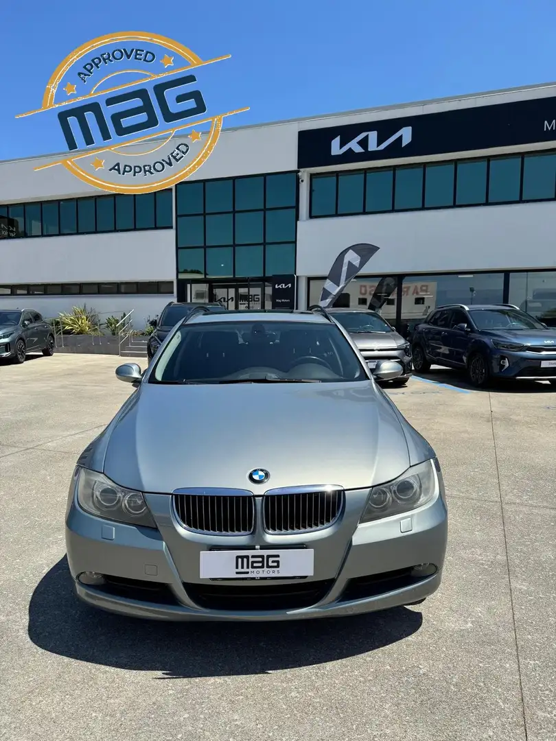 BMW 320 320d Touring Szary - 1