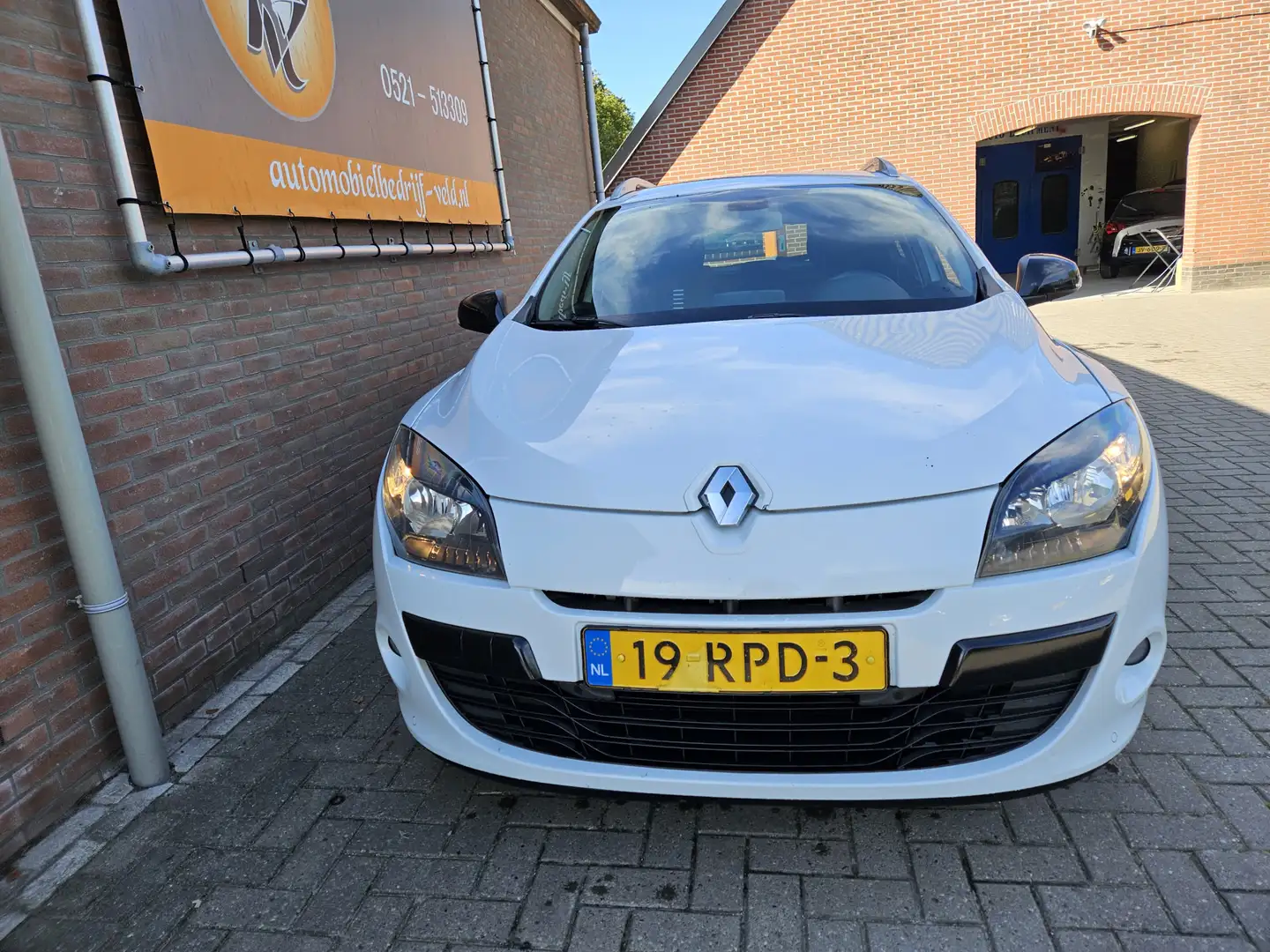 Renault Megane Estate 1.6 Parisienne Wit - 2