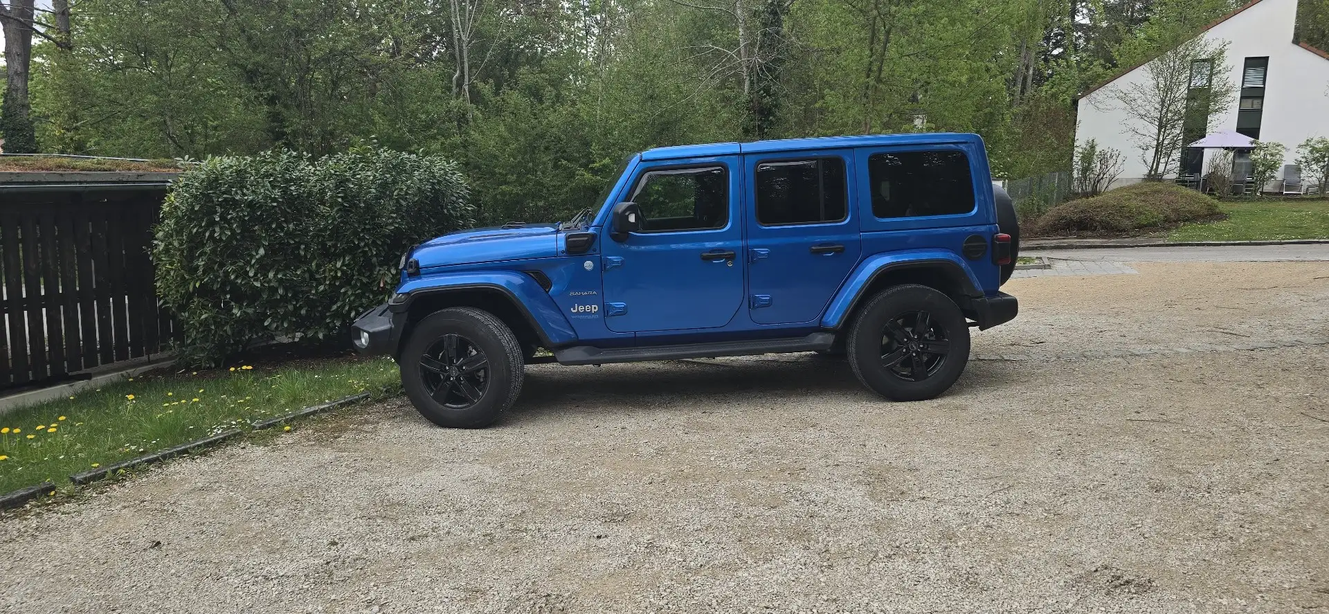 Jeep Wrangler Unlimited 2.0 PHEV Hardtop AWD Automatik Sahara - 1