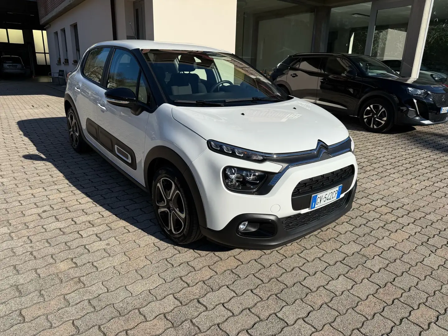 Citroen C3 1.2 puretech Max s&s 83cv Bianco - 2