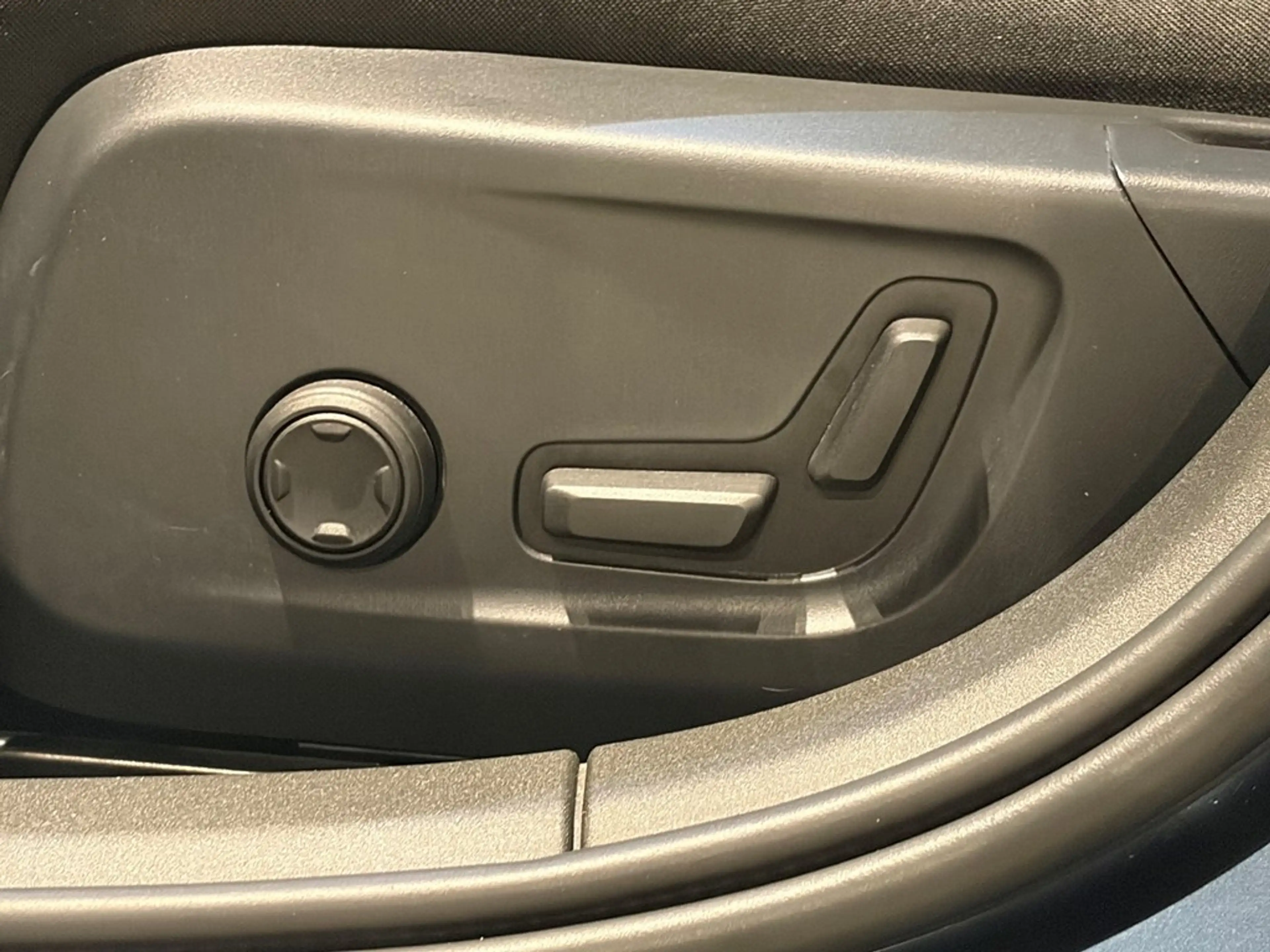 Polestar 2 Long Range Dual Motor Performance + electr trekhaa — photo 5