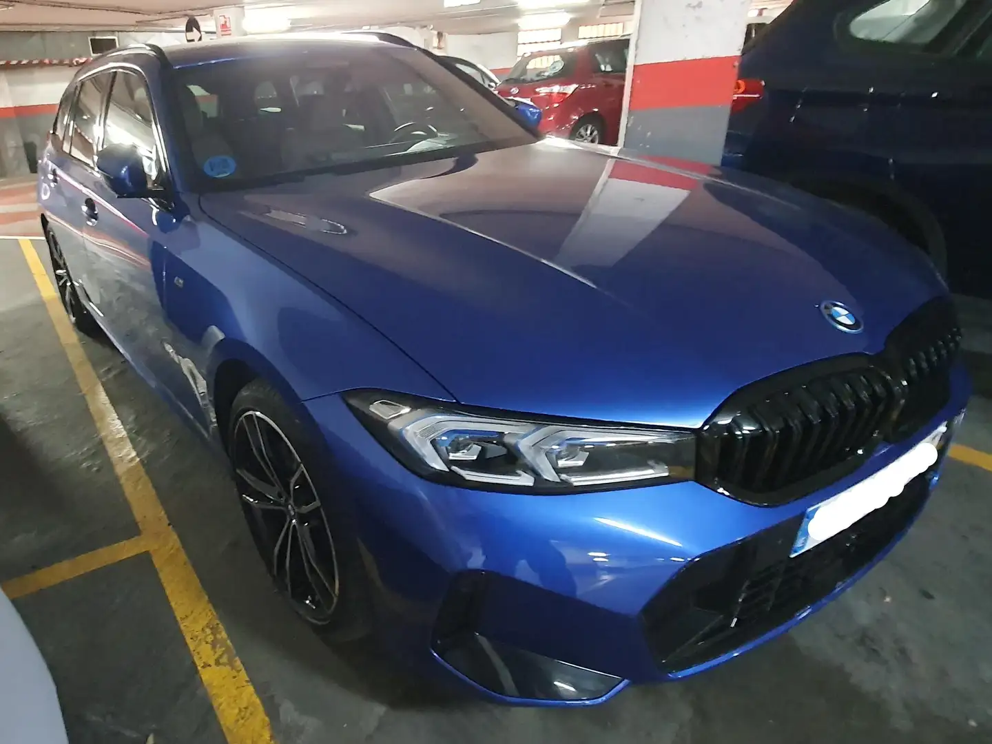 BMW 330 330e xDrive Touring Azul - 1