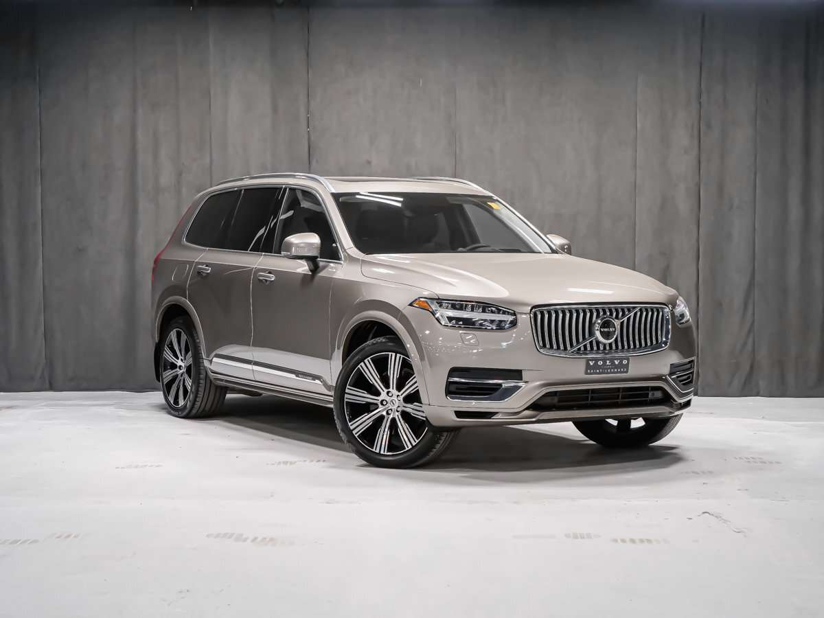 2022 Volvo XC90 Inscription alt 2