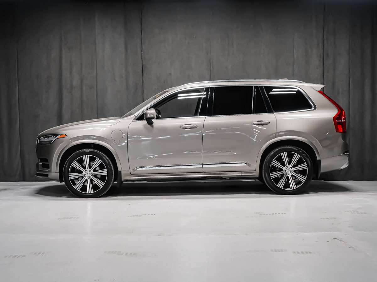 2022 Volvo XC90 Inscription alt 3