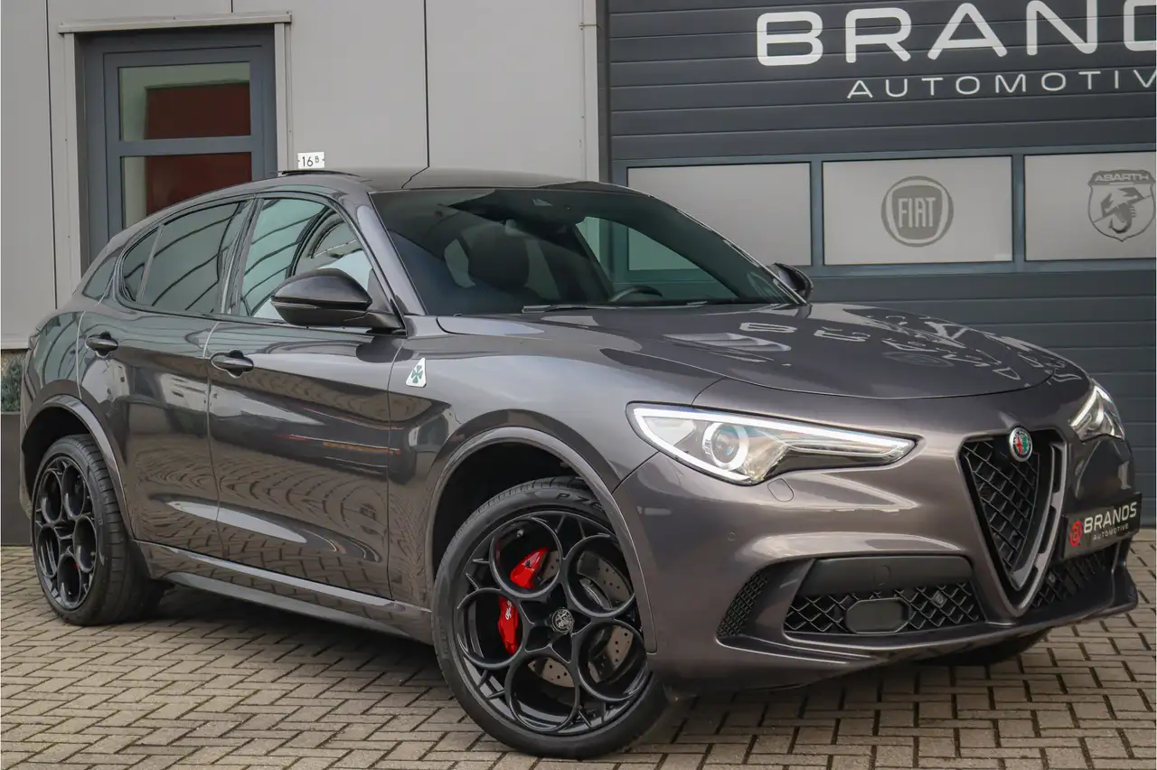 Alfa Romeo Stelvio 2022