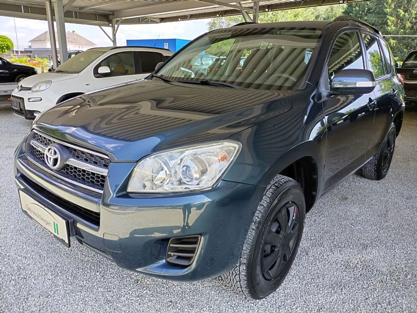 Toyota RAV 4 2,2 D-4D 150 DPF 4WD CrossCountry Vert - 1