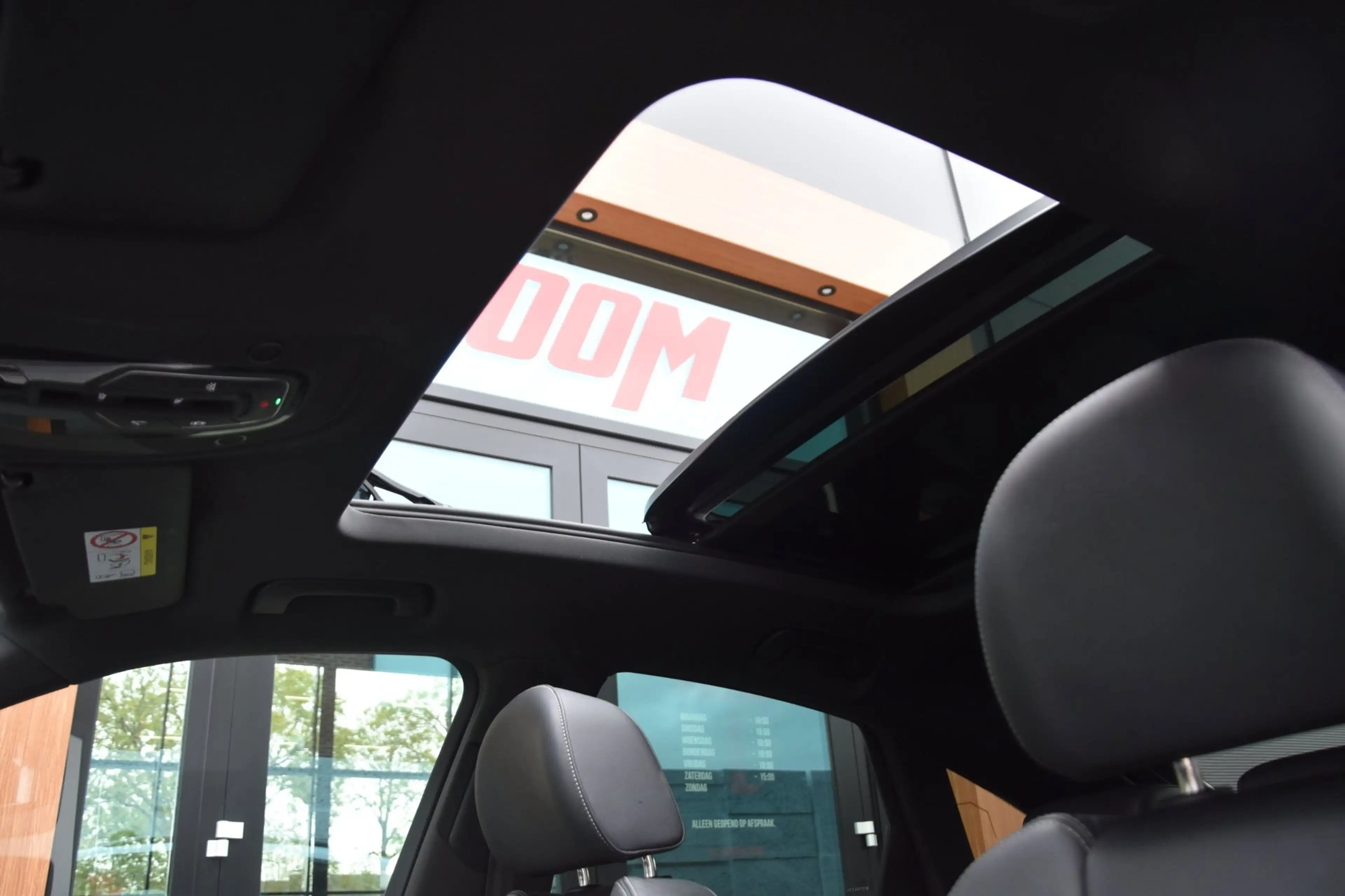 Audi Q5 Sportback 50 TFSI e S edition Competition SQ5 Stij — photo 9
