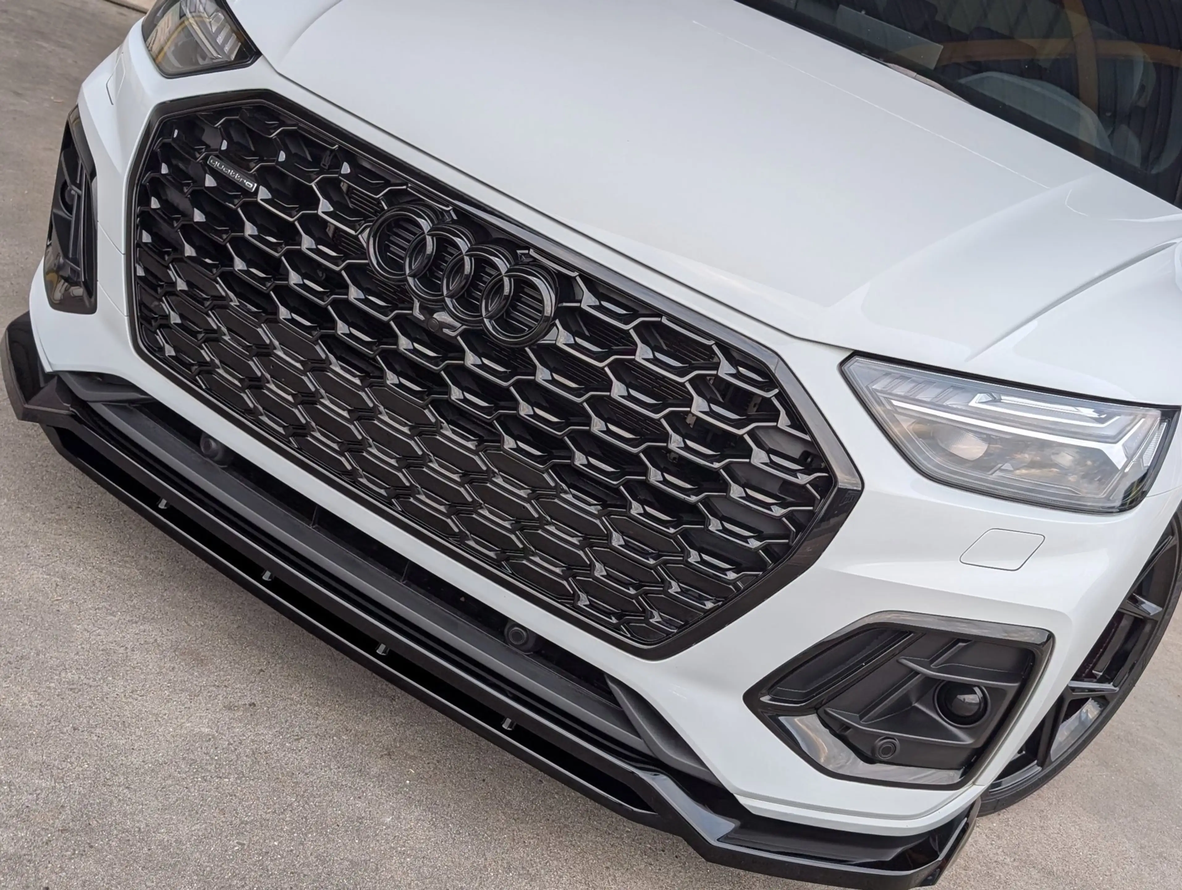 Audi Q5 Sportback 50 TFSI e S edition Competition SQ5 Stij — photo 16