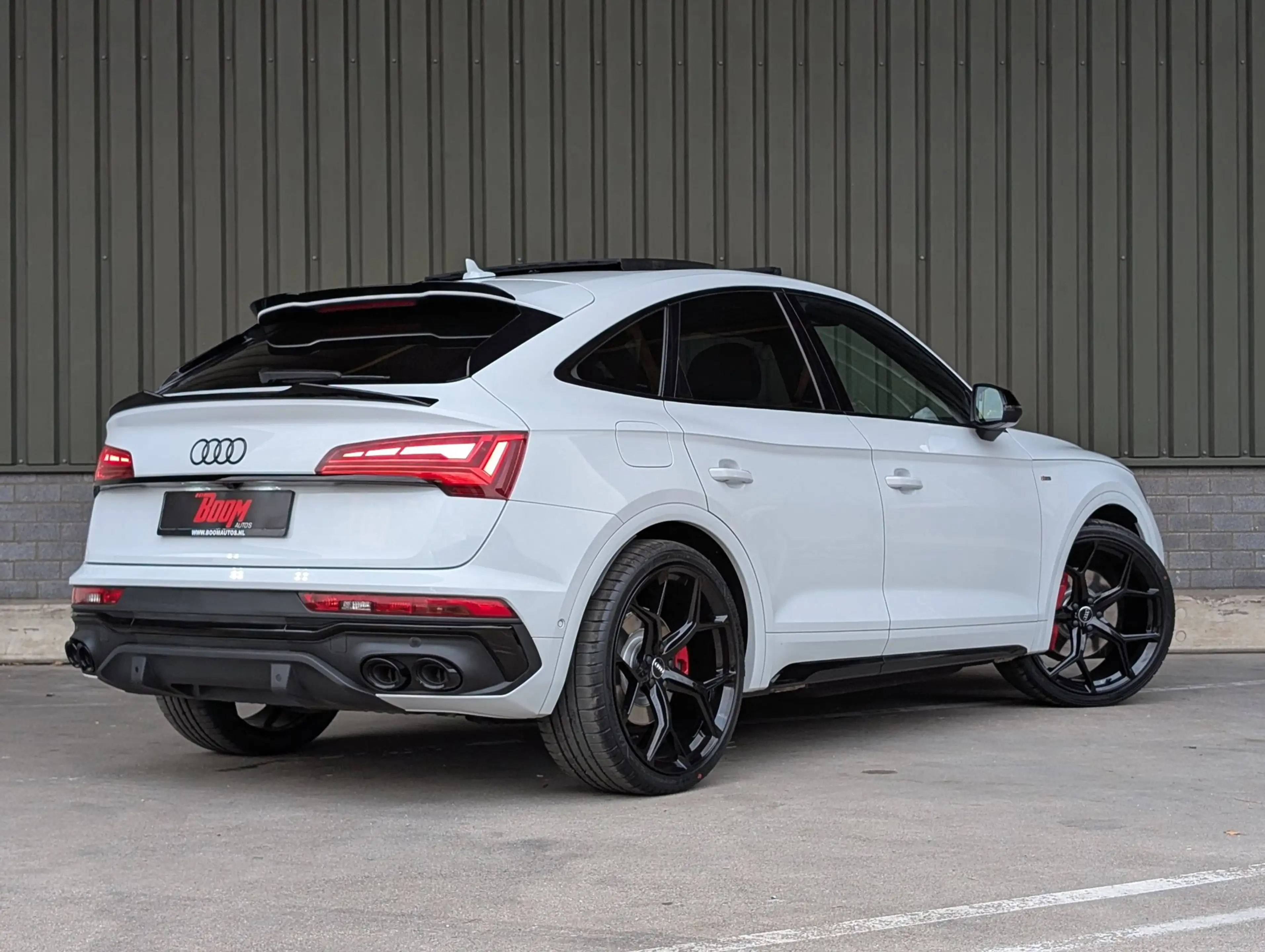 Audi Q5 Sportback 50 TFSI e S edition Competition SQ5 Stij — photo 3