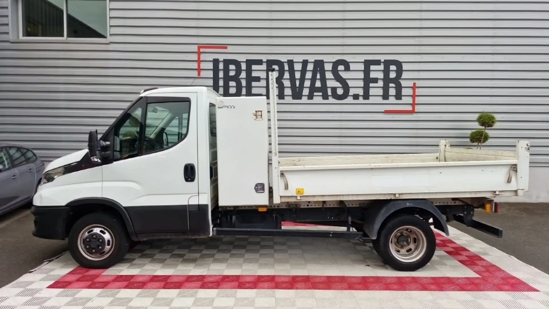 Iveco Daily 35 C 16 quad-leaf bvm6 BENNE + COFFRE Blanc - 1