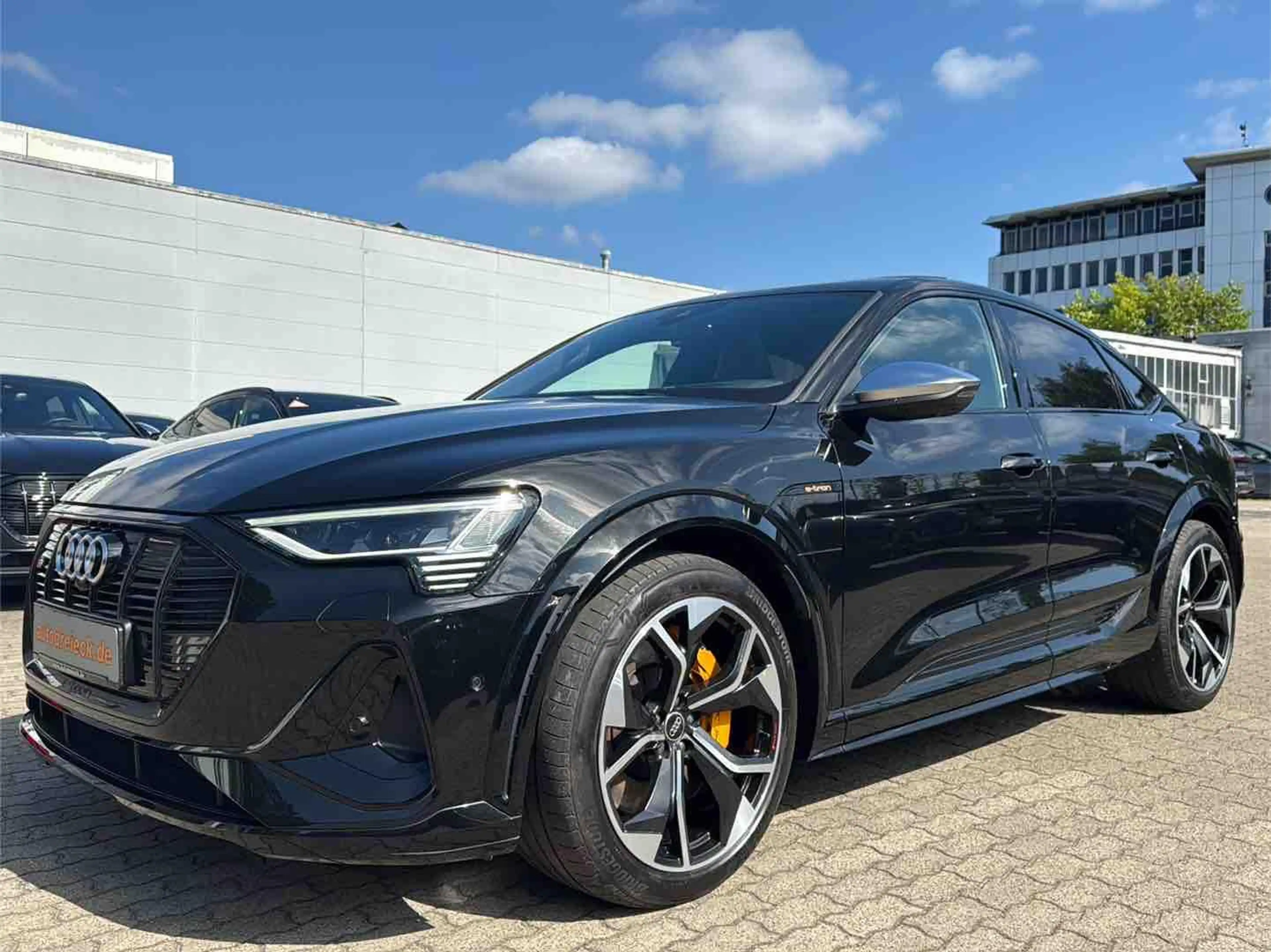 Audi e-tron Sportback S ACC AHK HuD PANO S-SITZE B&O