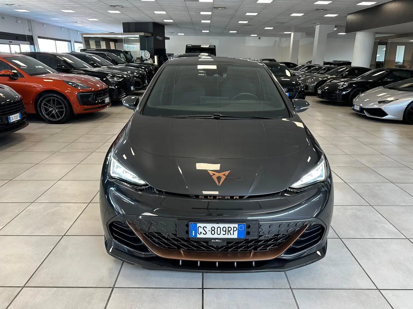 CUPRA Born 58kWh e-Boost Grigio - 2
