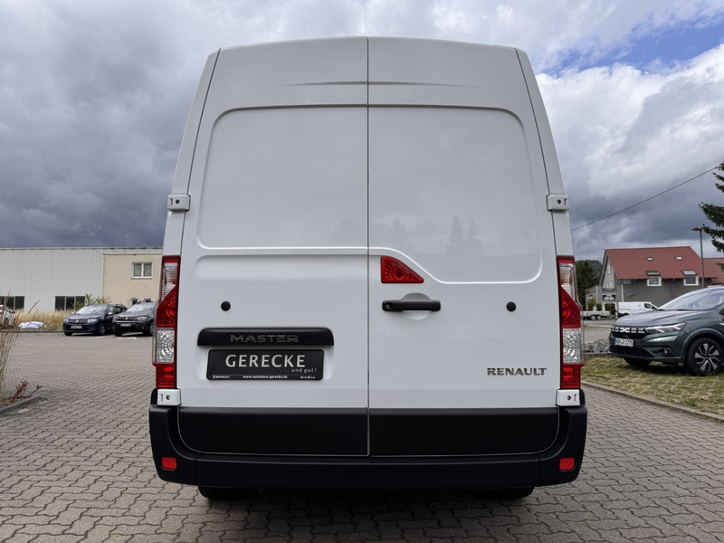 Renault Master 3,3t dCi 135  L2H2 — photo 6