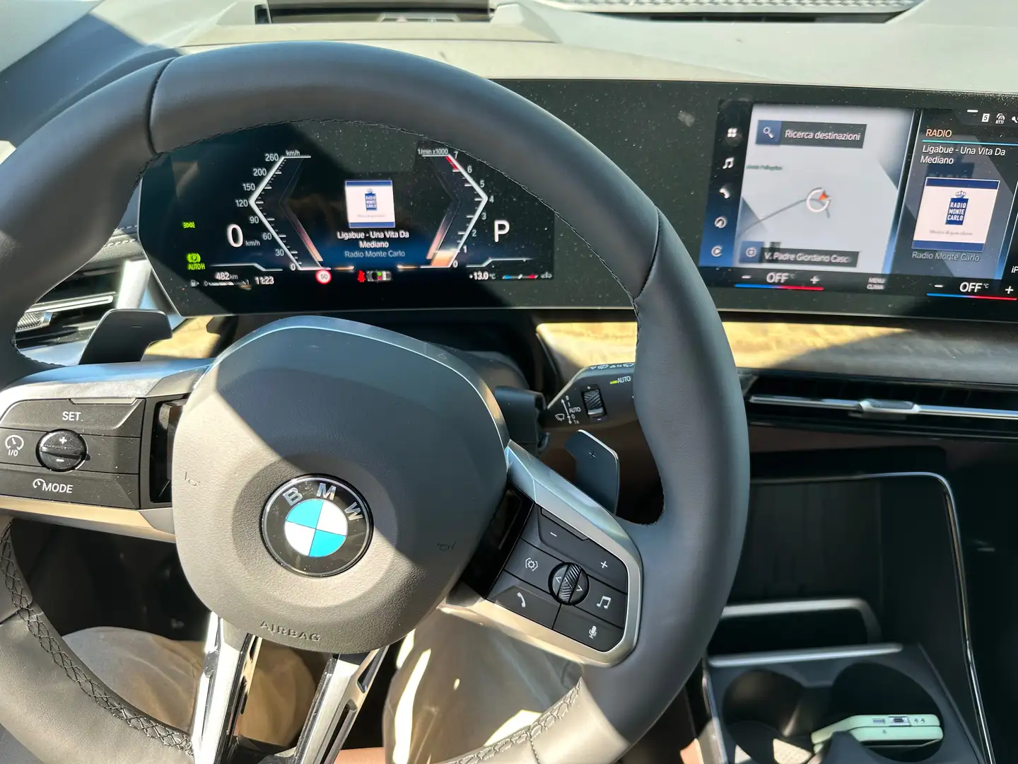 BMW 223 Serie 2 U06 Active Tourer223i AT 48V Luxury Grijs - 2