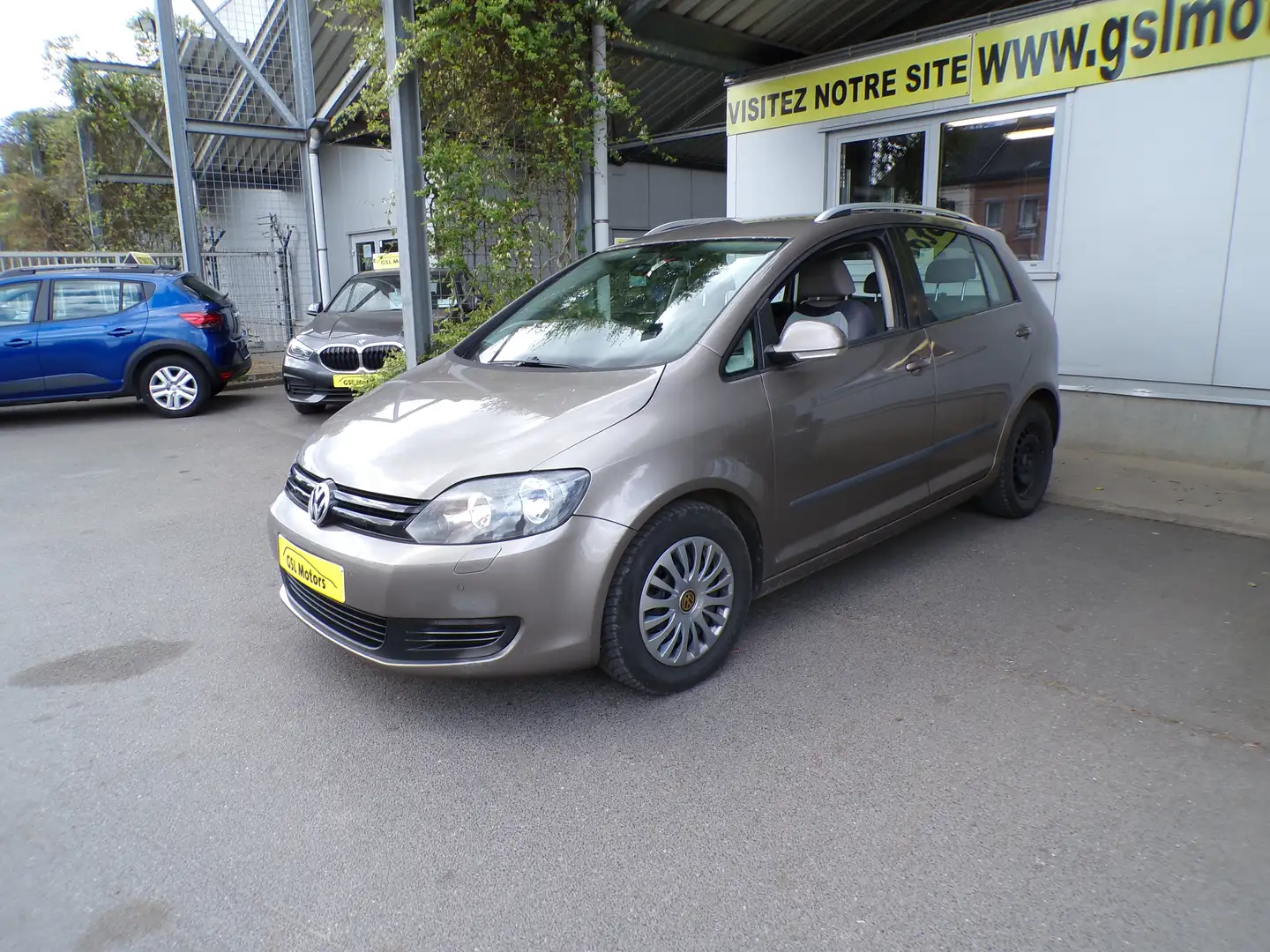 Volkswagen Golf Plus 1.6TDi 105cv Brun 09/11 Airco GPS Capteurs Radio Bruin - 1
