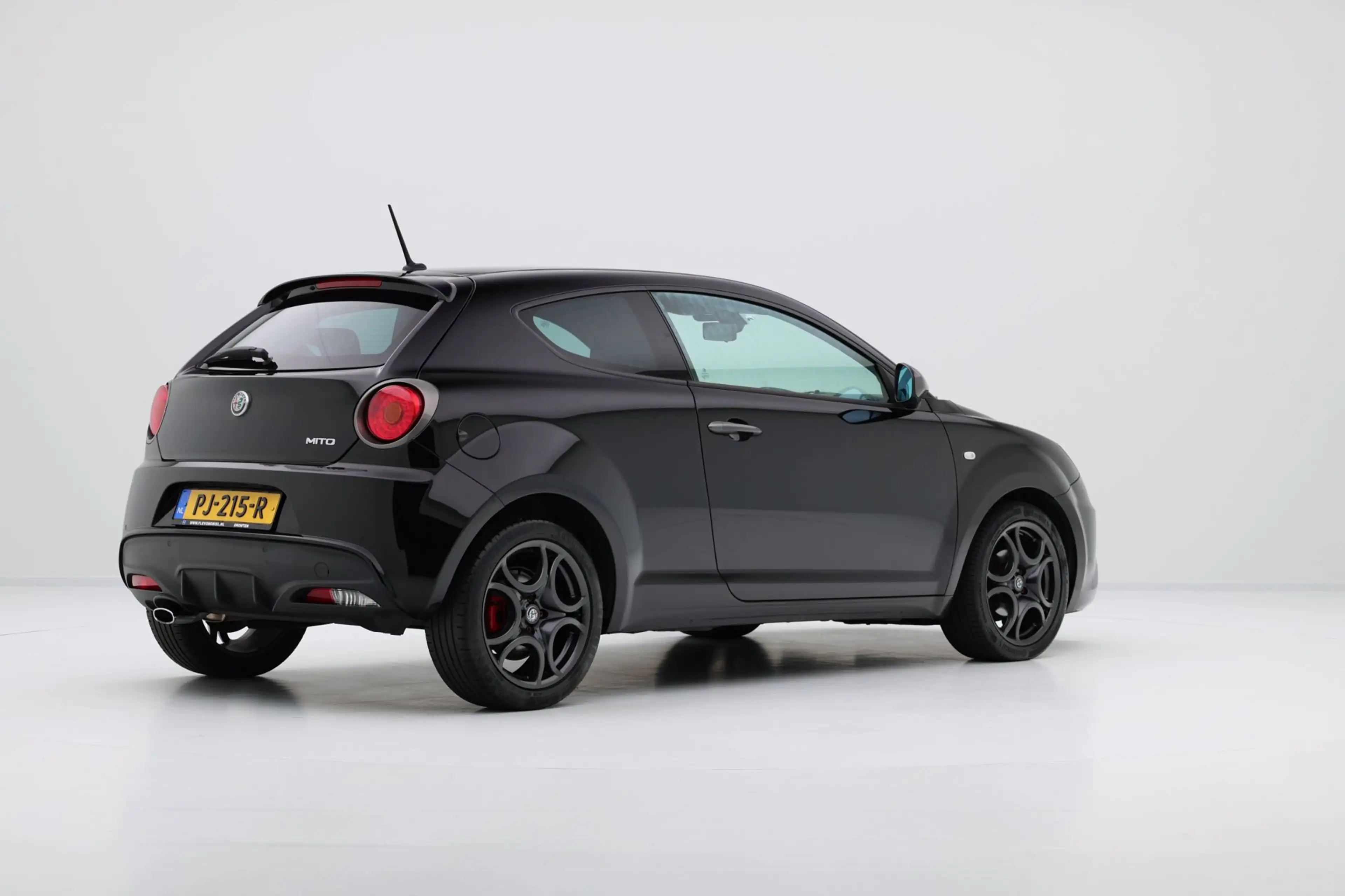 Alfa Romeo MiTo 0.9 TwinAir ECO Super Navi|Clima|LMV — photo 3
