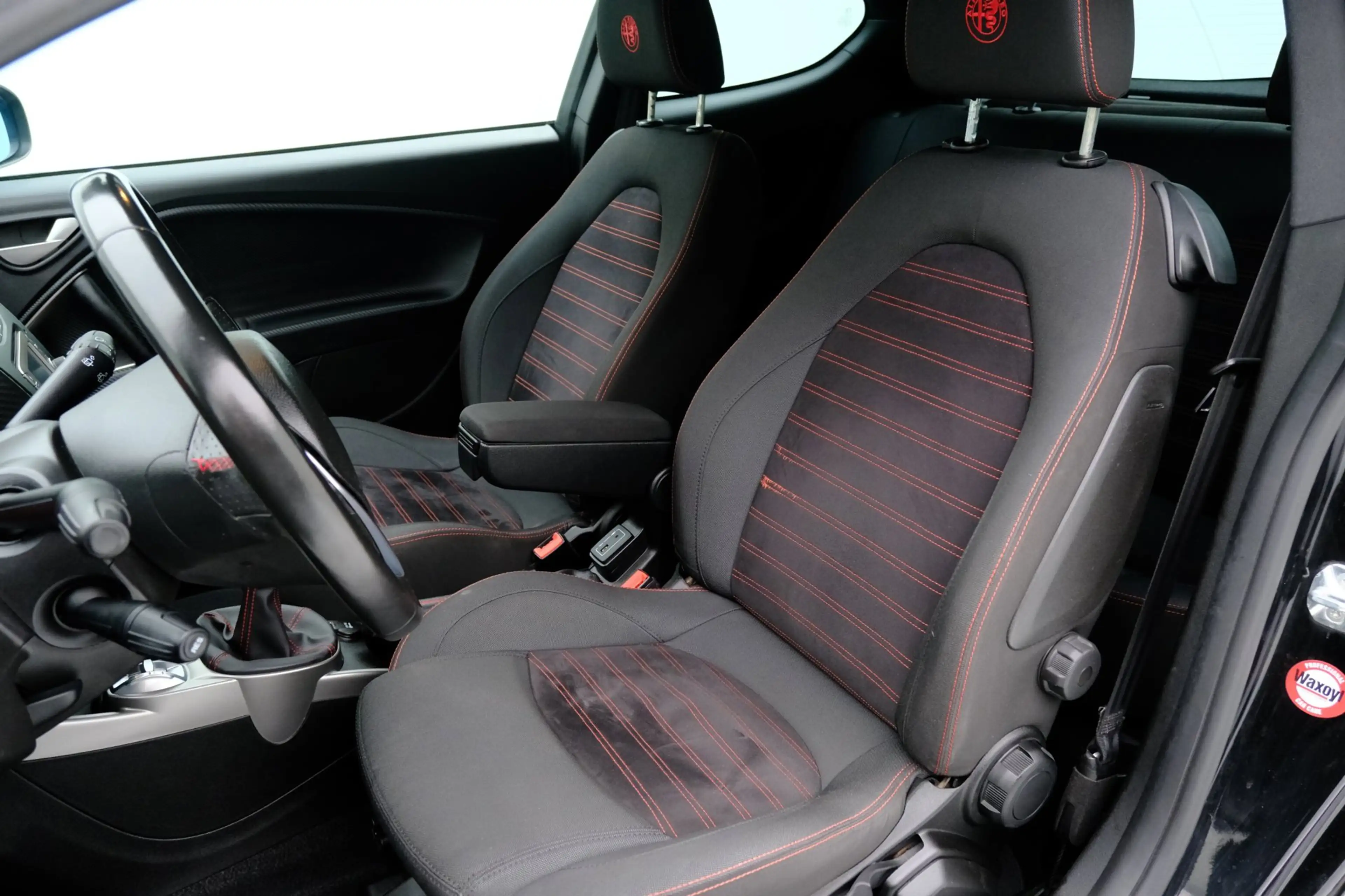 Alfa Romeo MiTo 0.9 TwinAir ECO Super Navi|Clima|LMV — photo 31