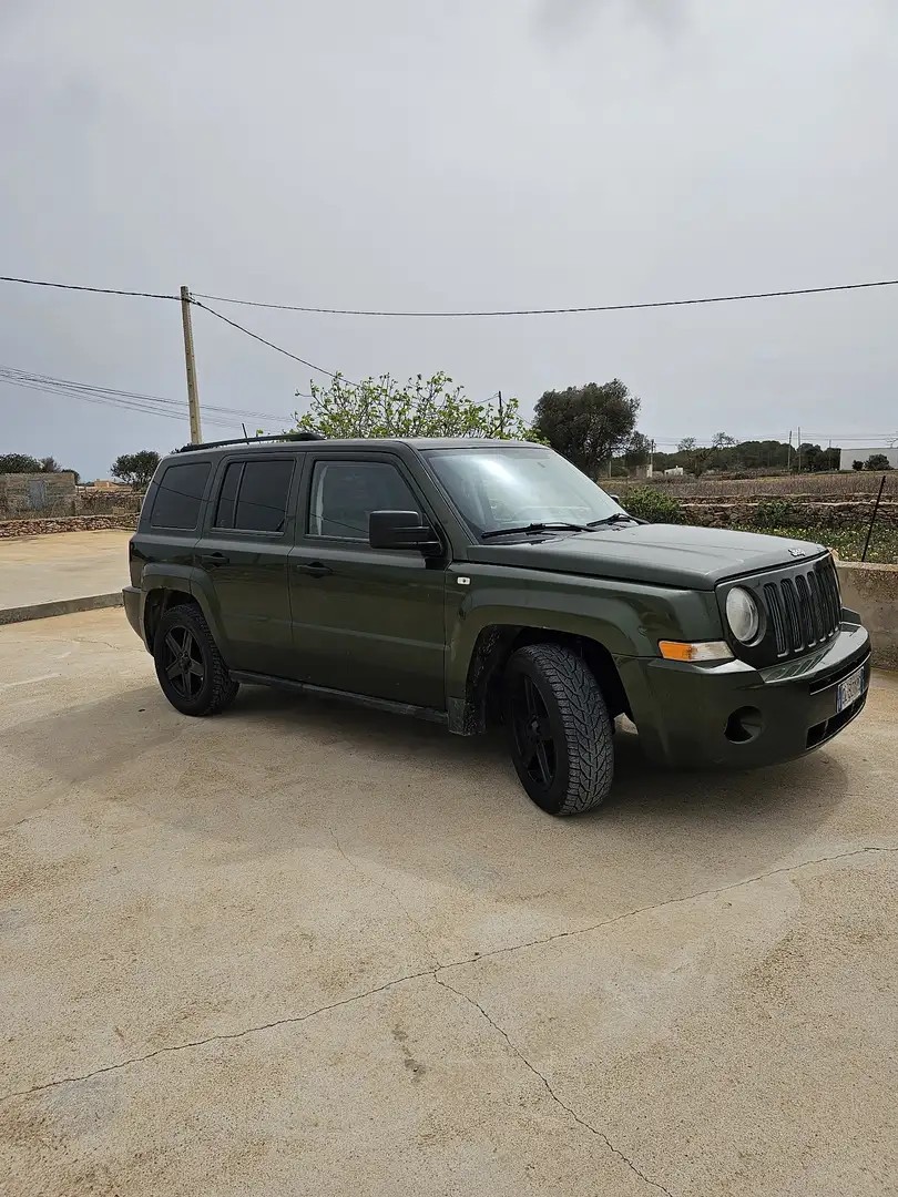 Jeep Patriot - 1