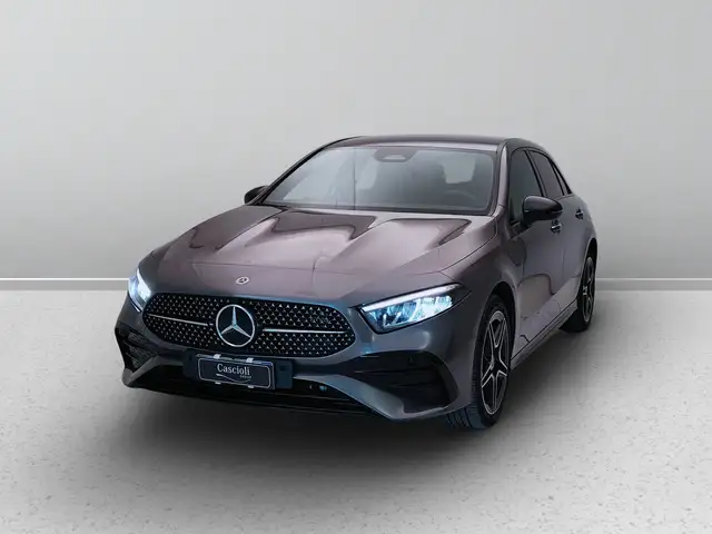 Mercedes-Benz A 250 250 e phev AMG Line Premium auto