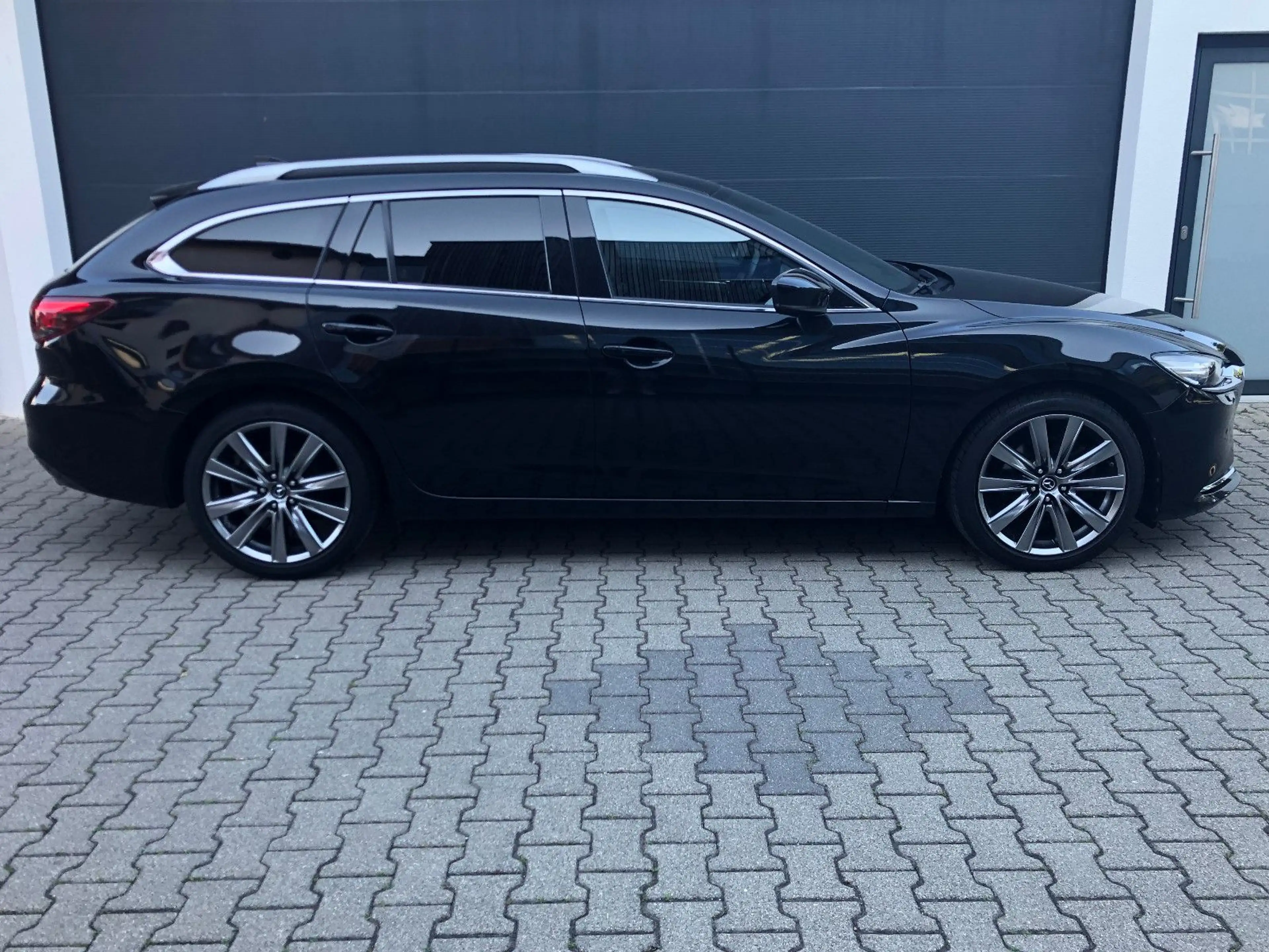 Mazda 6 Kombi Sports-Line LED Leder 360° Kam Bose Navi — photo 4
