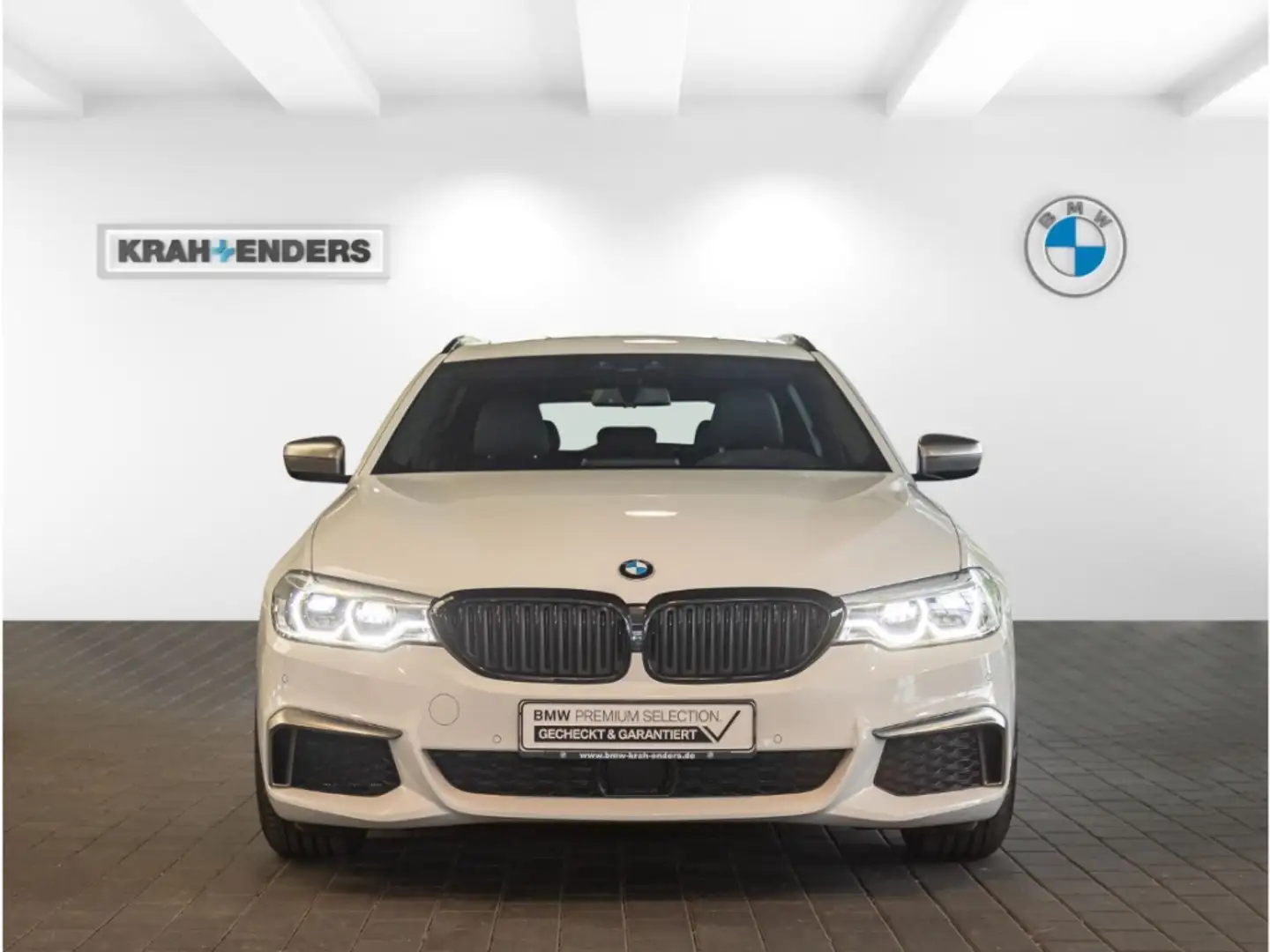 BMW 550 dTouring+AHK+Panorama+Navi+HUD+RFK+Leder Blanc - 2