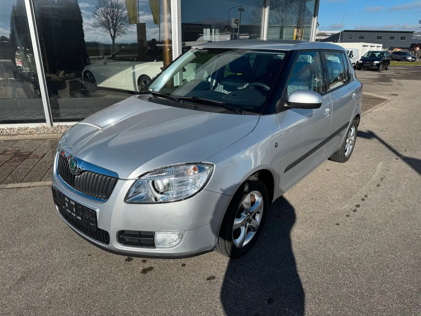 Skoda Fabia Style Edition 1.6 Automatik"TÜV-NEU"KD-NEU Argent - 1