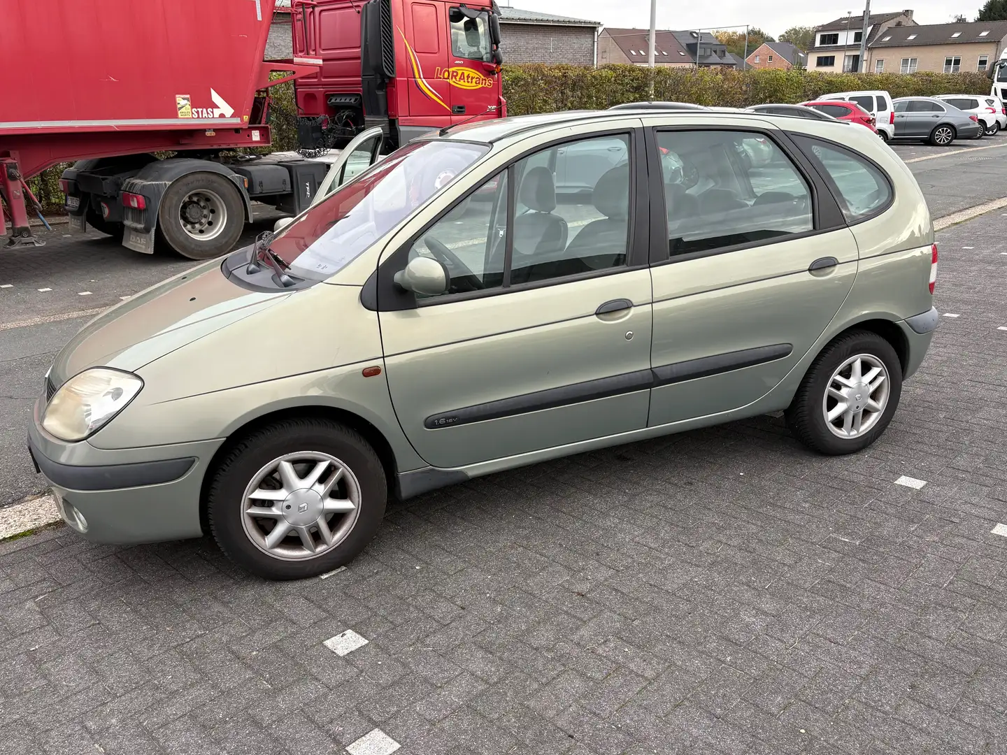 Renault Scenic Scenic 1.6-16V Expression Kahverengi - 1