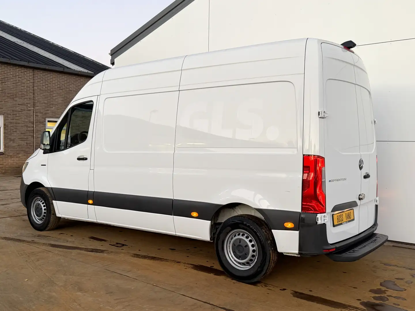 Mercedes-Benz eSprinter L2H2 55 kWh ALL-IN PRIJS L2H2 55kWh 168k Белый - 2