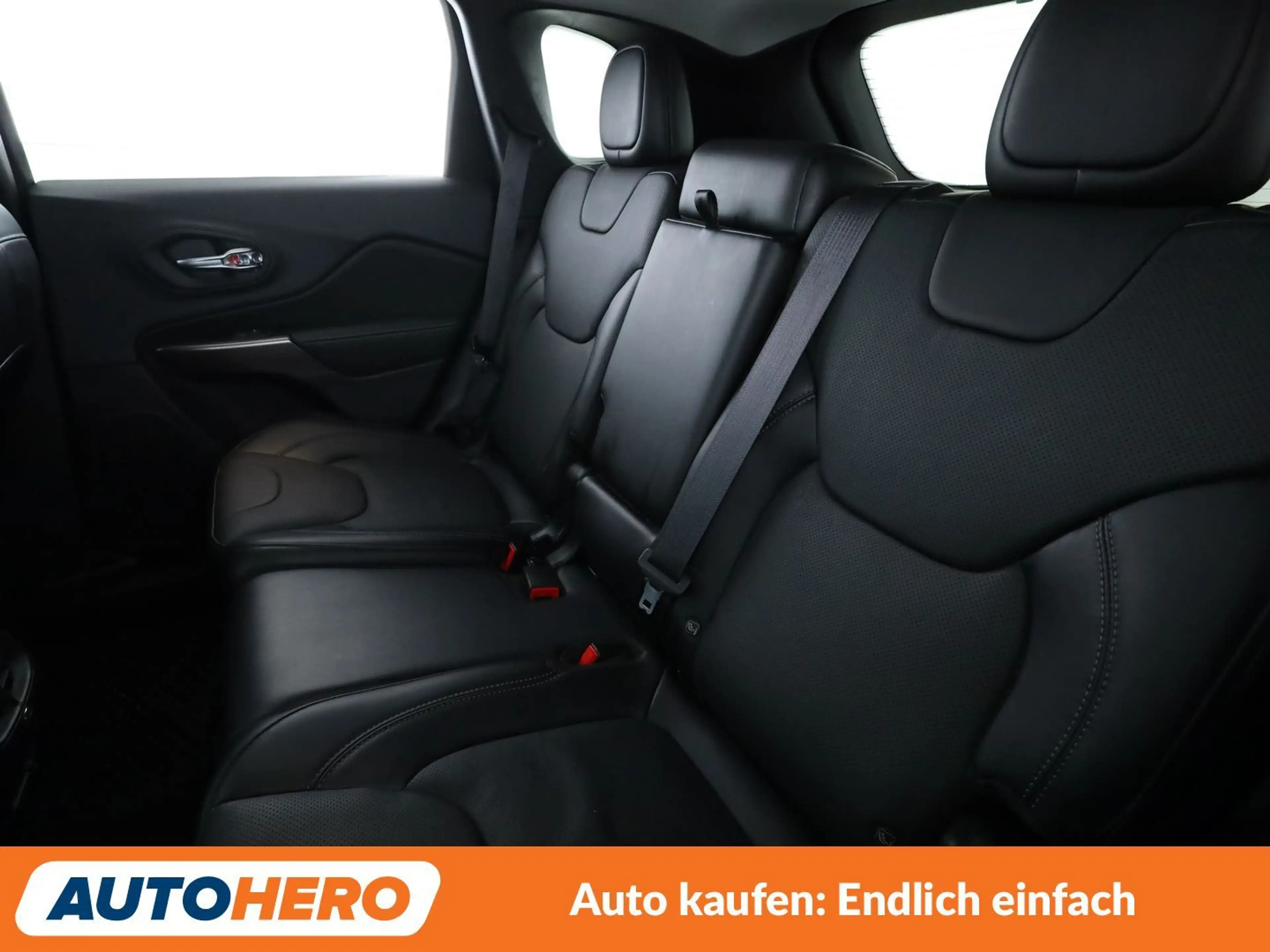 Jeep Cherokee 2.2 M-Jet Overland 4x4 Aut.*NAVI*BI-XENON*ACC*CAM* — photo 14
