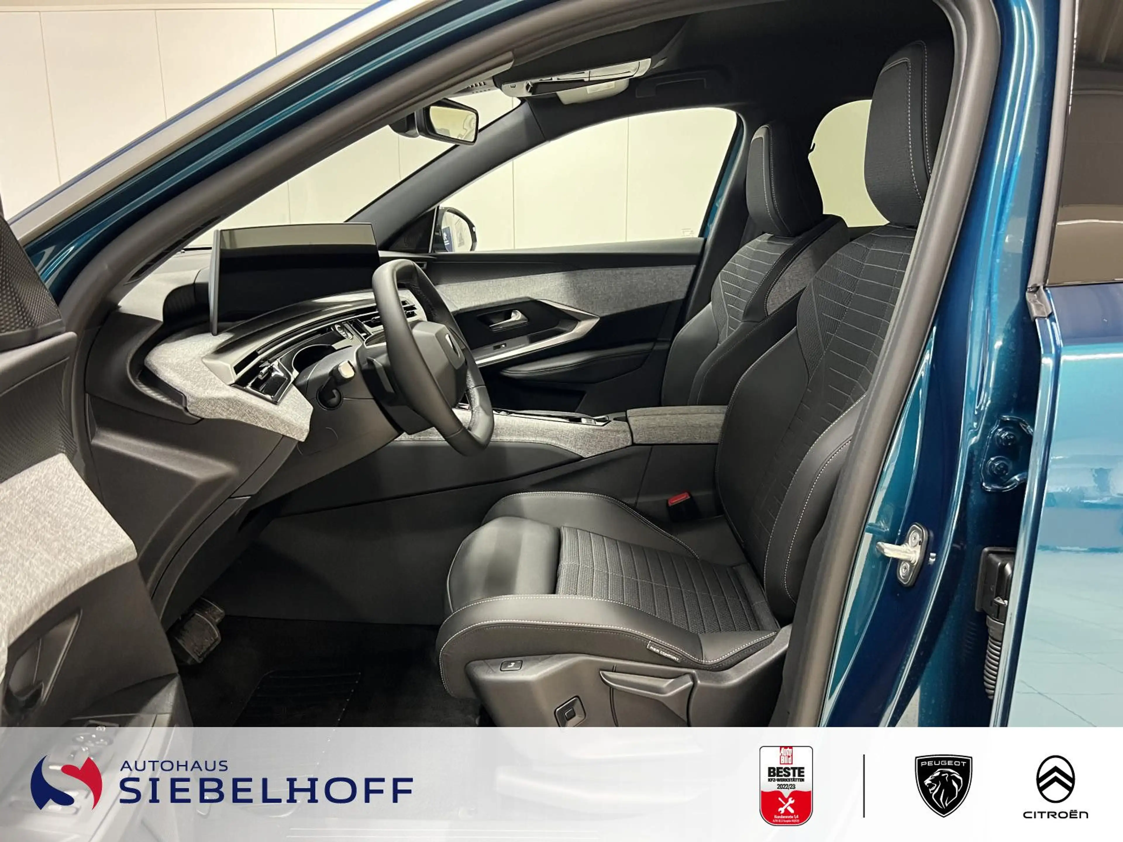 Peugeot 3008 NEU Allure HYBRID 136 e-DSC6 — photo 11