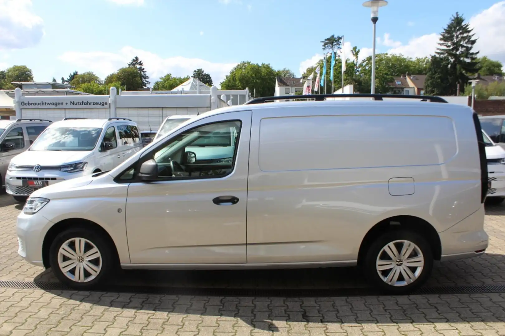 Volkswagen Caddy CARGO MAXI 2.0 TDI DSG / AHK / LED / KAMERA / CARP Silber - 2
