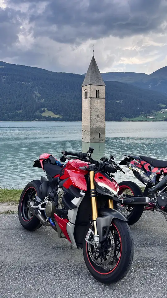 Ducati Streetfighter