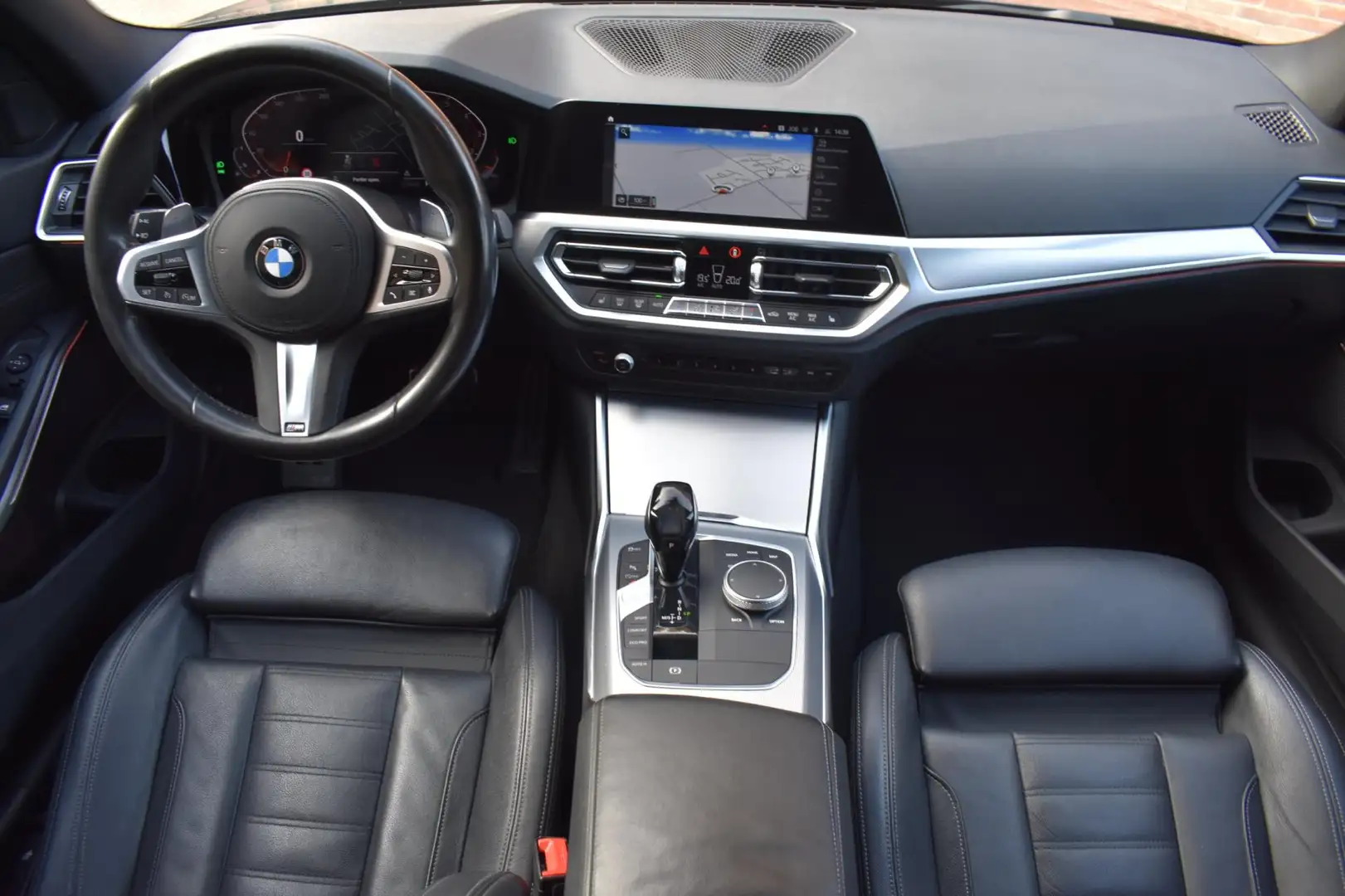 BMW 320 3-serie 320i High Executive Edition '20 LED Leder Grau - 2