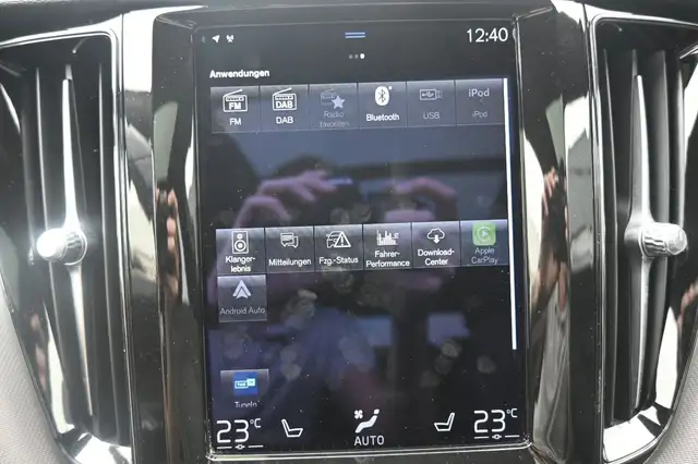 Volvo XC60 view 24