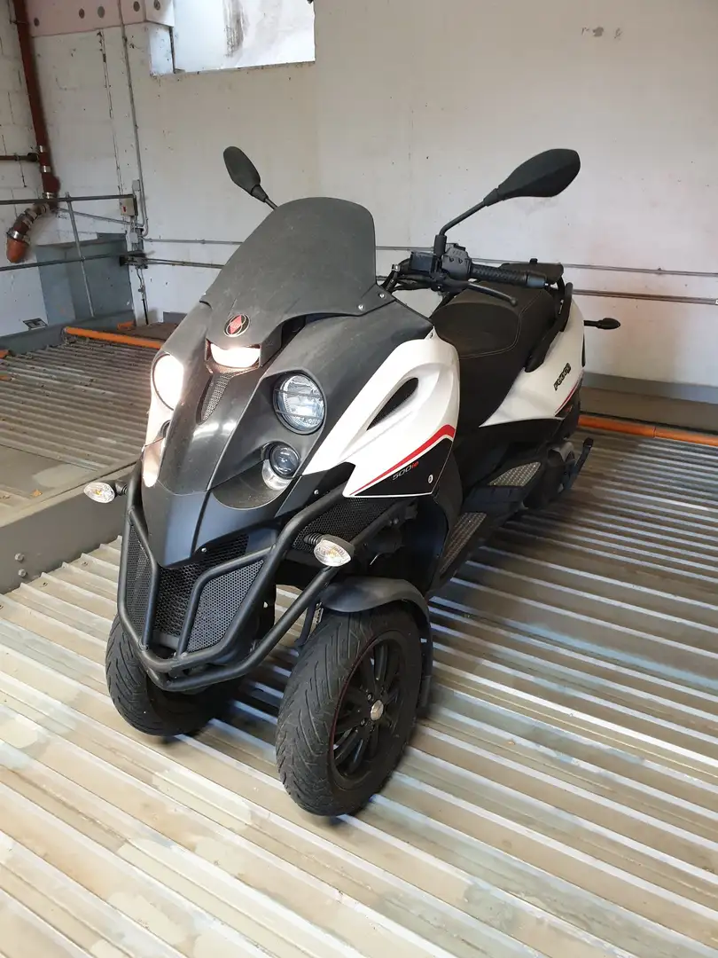 Gilera Fuoco 500 Blanco - 1