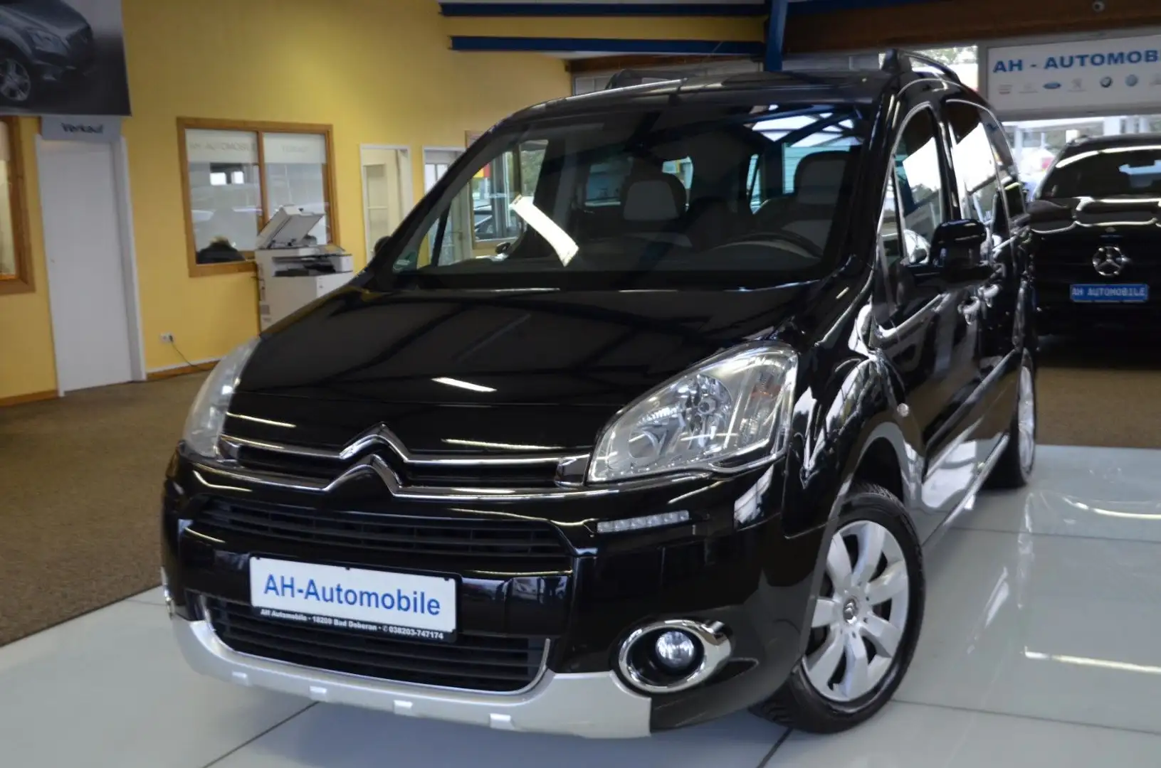 Citroen Berlingo Kombi Selection/KLIMAANLAGE/ PDC Schwarz - 1