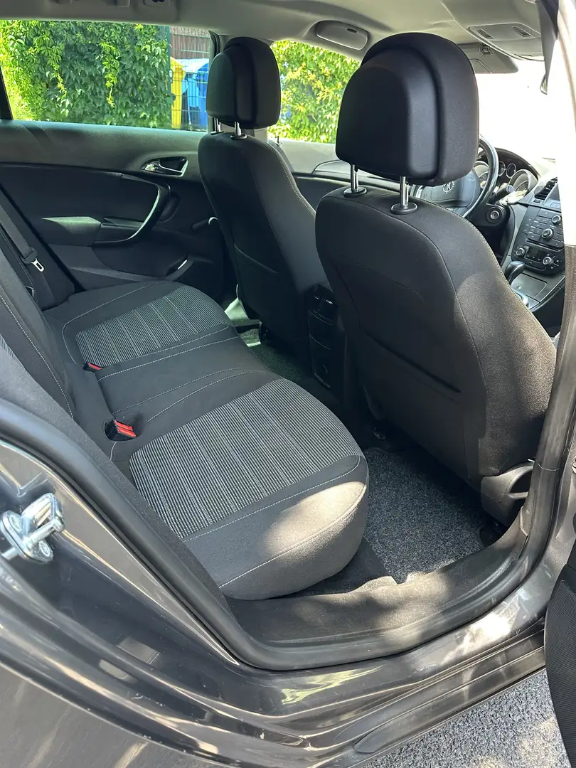 Opel Insignia 2.0 CDTI Sports Tourer Automatik Selection - 2
