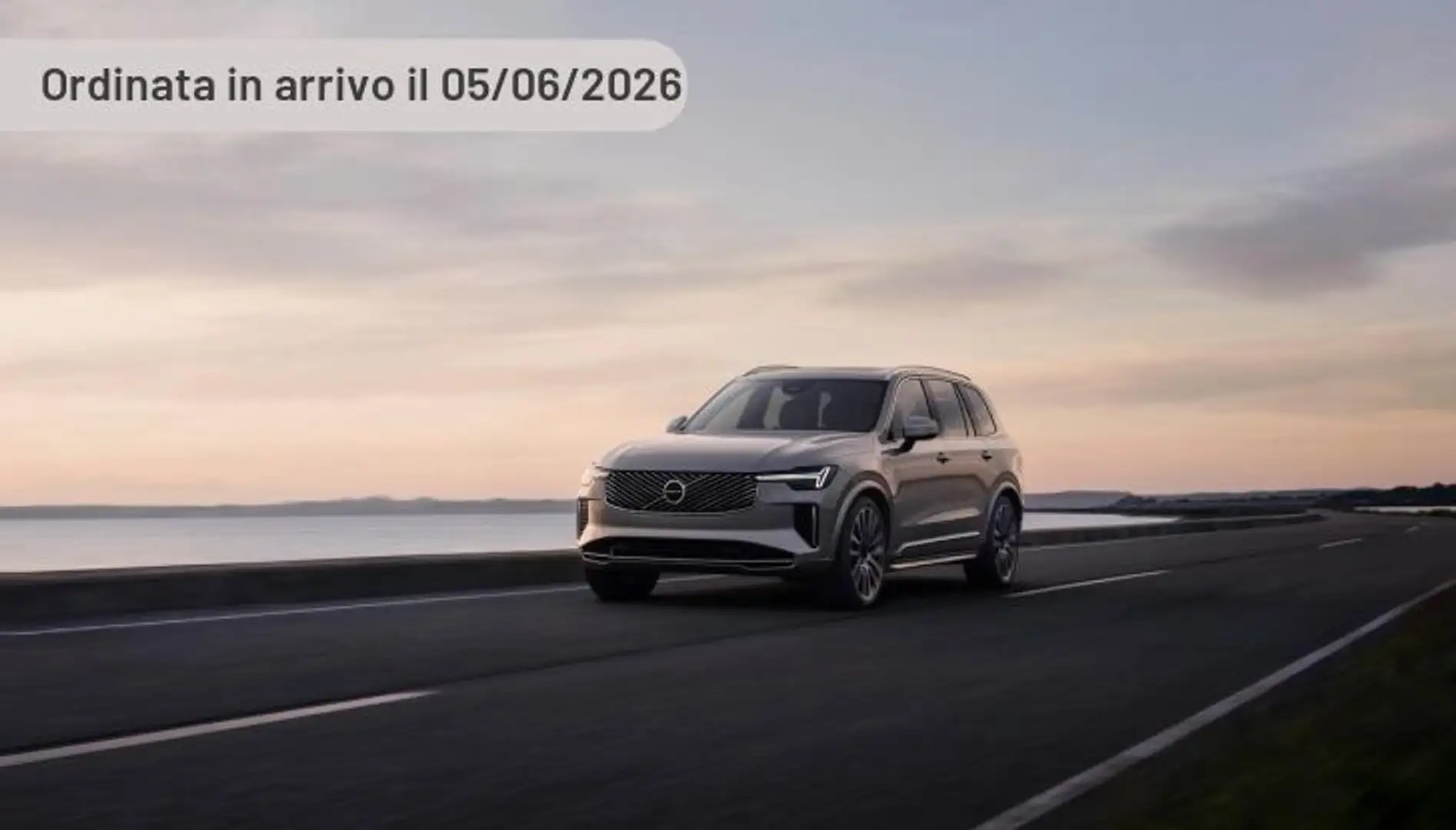 Volvo XC90 T8 Plug-in hybrid AWD automatico 7 posti Plus Dark Argento - 1