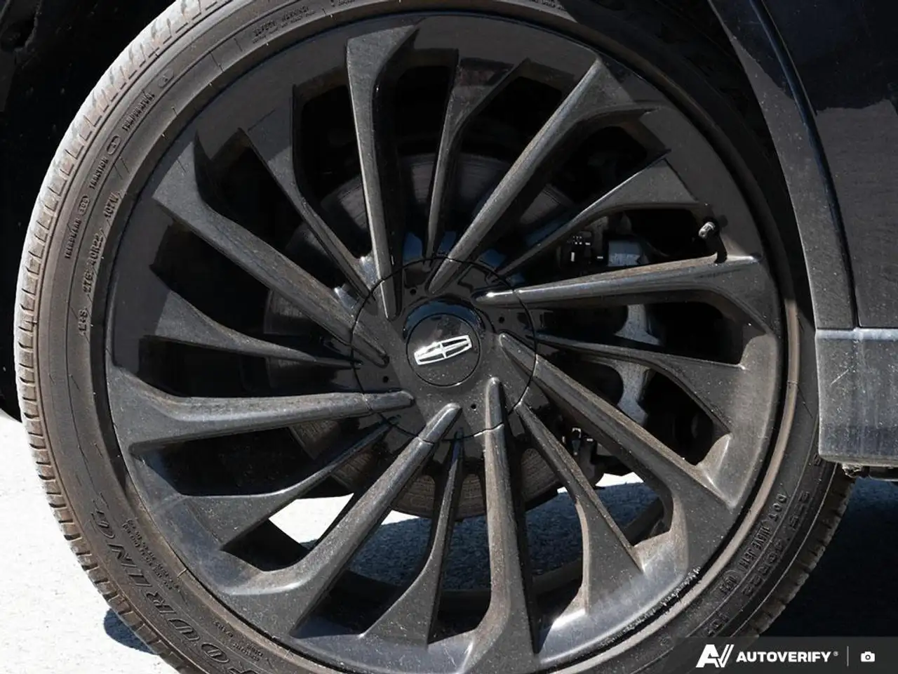 Lincoln Aviator снимка Lincoln Aviator