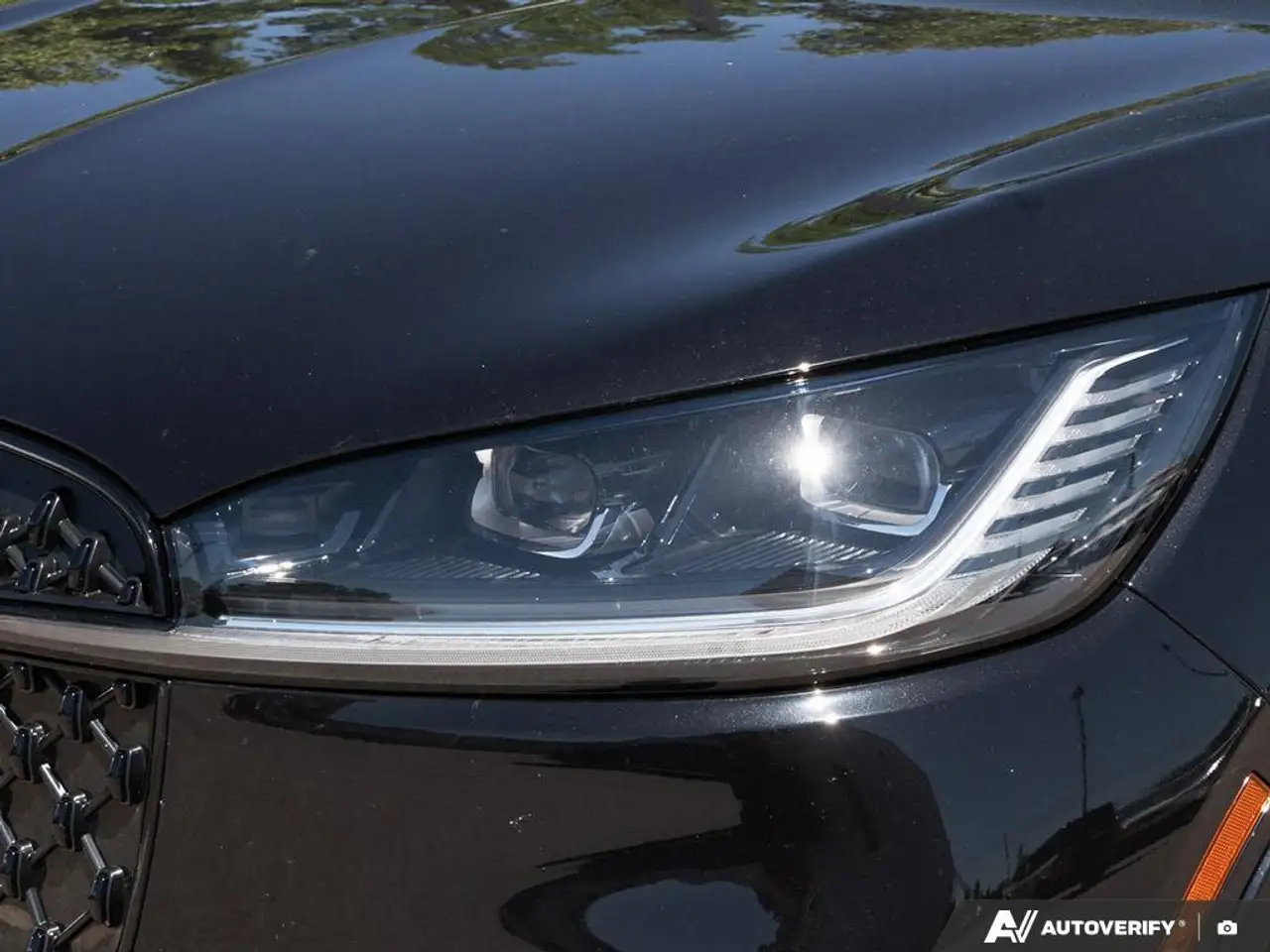 Lincoln Aviator снимка Lincoln Aviator