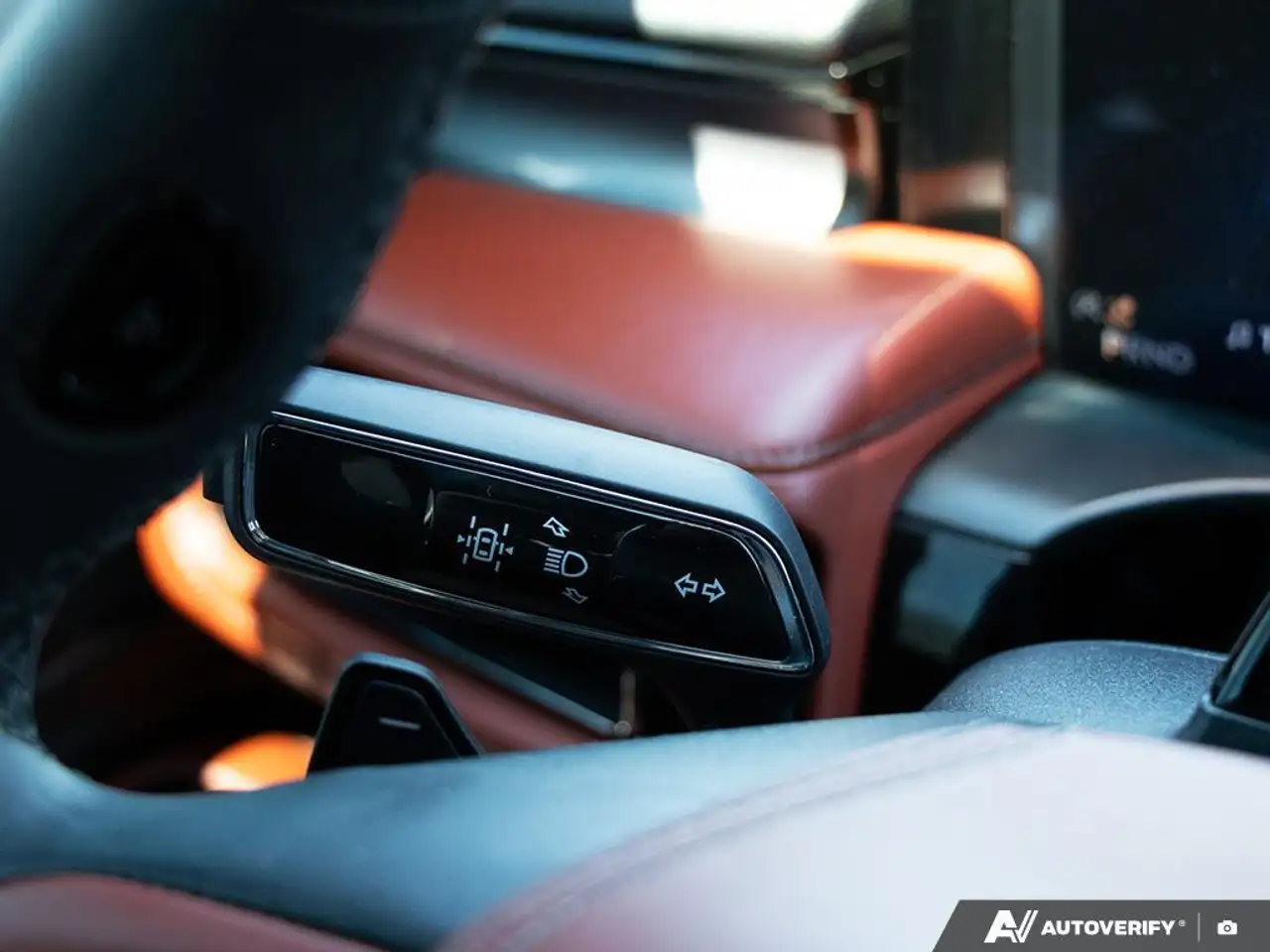 Lincoln Aviator снимка Lincoln Aviator