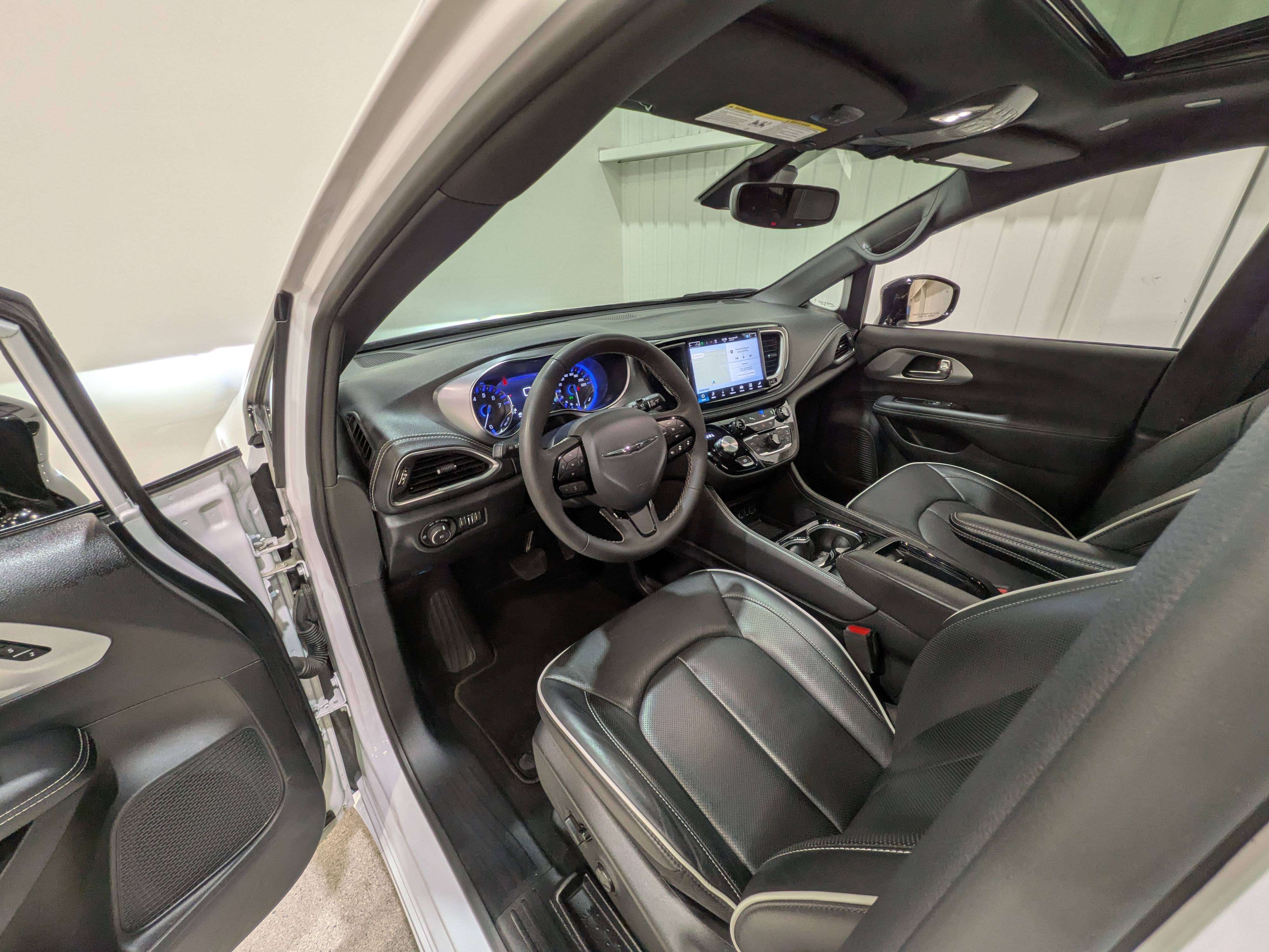 Chrysler Pacifica 2025