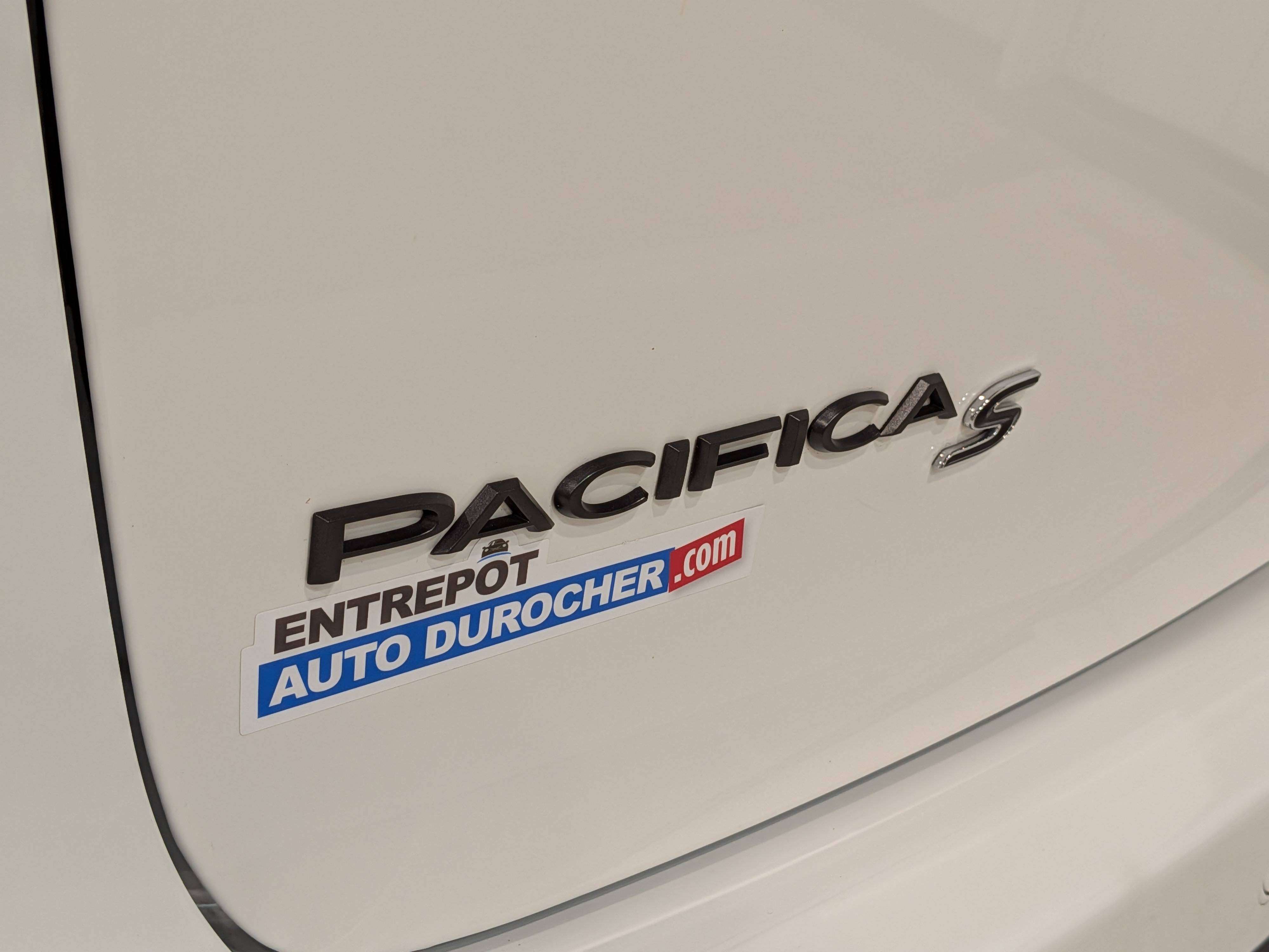 Chrysler Pacifica 2025