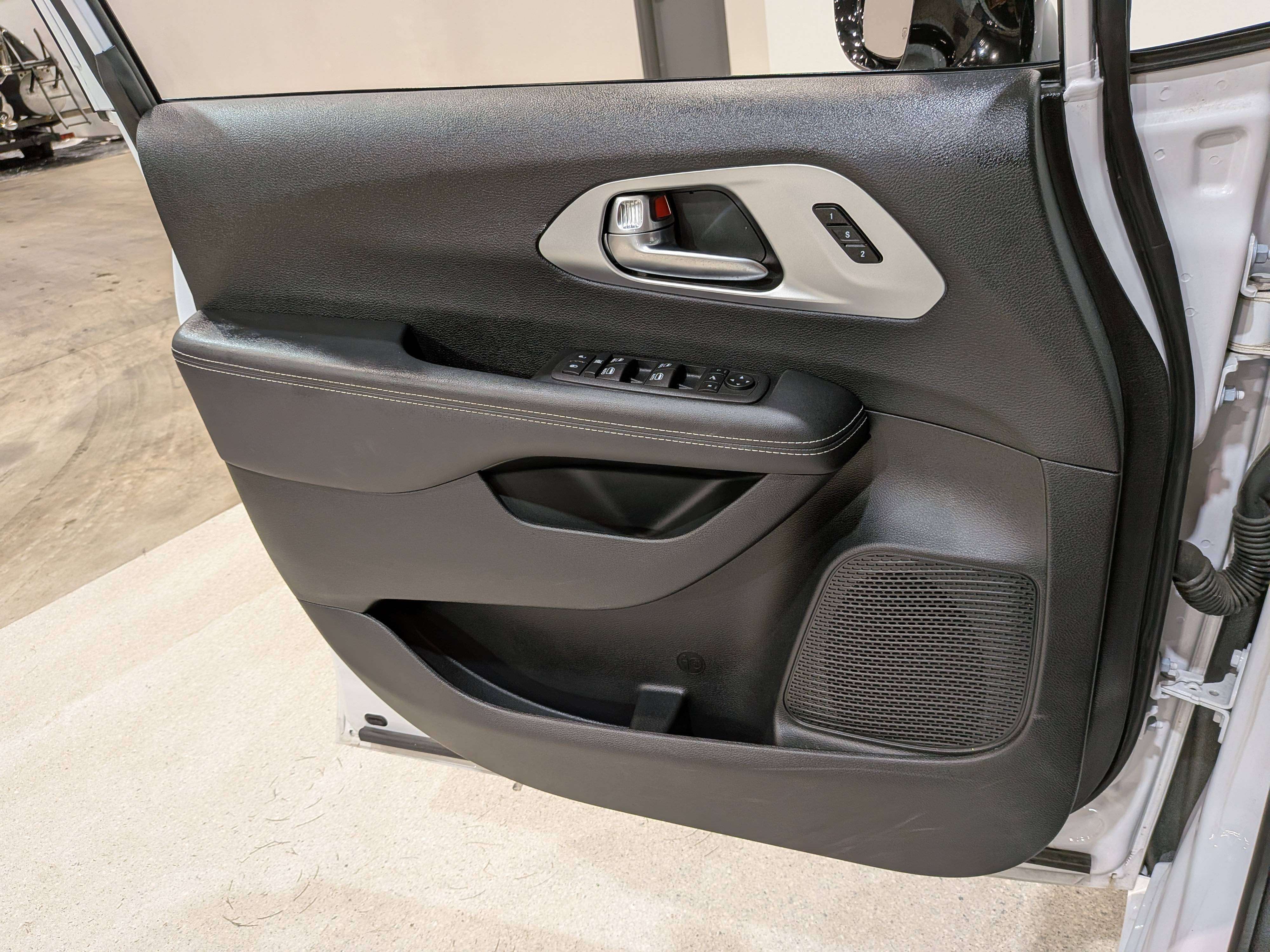 Chrysler Pacifica 2025