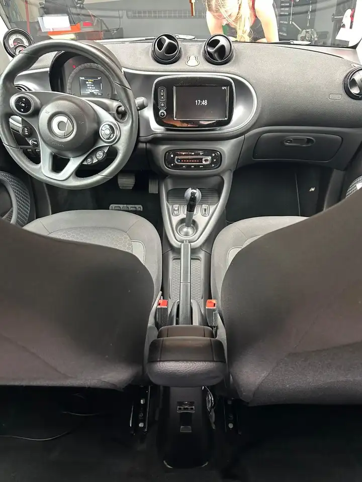 smart forTwo 2021 — фото 8