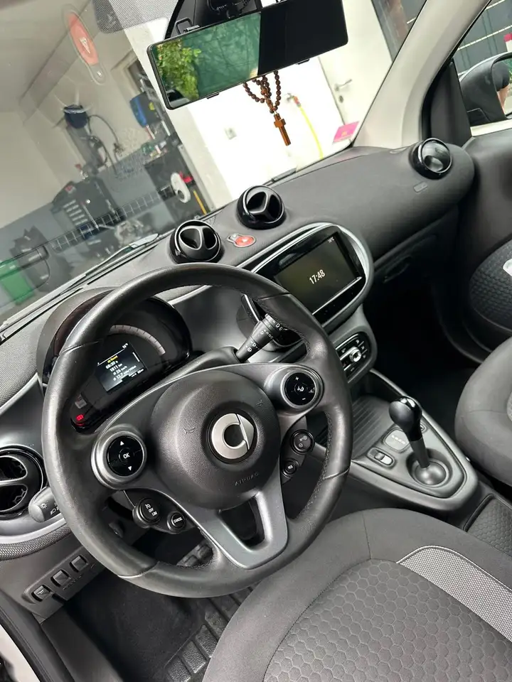 smart forTwo 2021 — фото 10