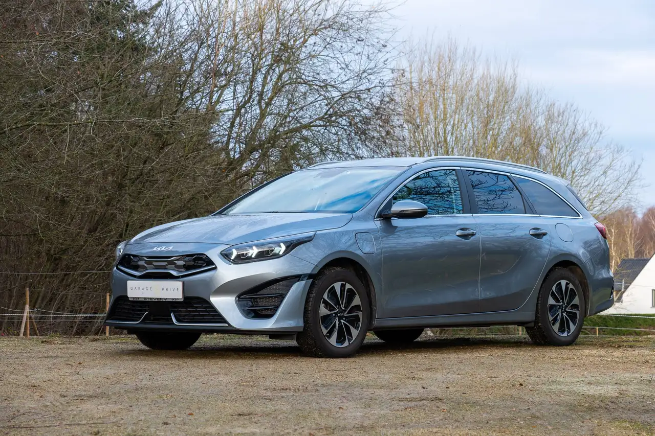 Kia Ceed SW 1.6 GDi PHEV Business Line DCT Leasing 100% deductible, миниатюра 3