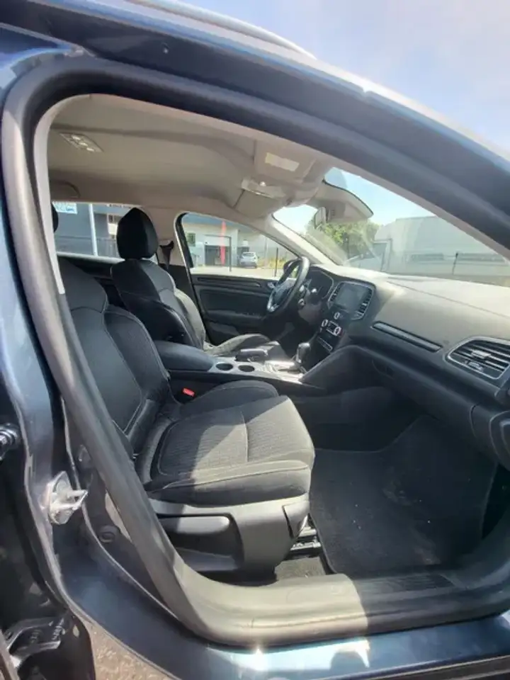 Renault Megane Berline — photo 4