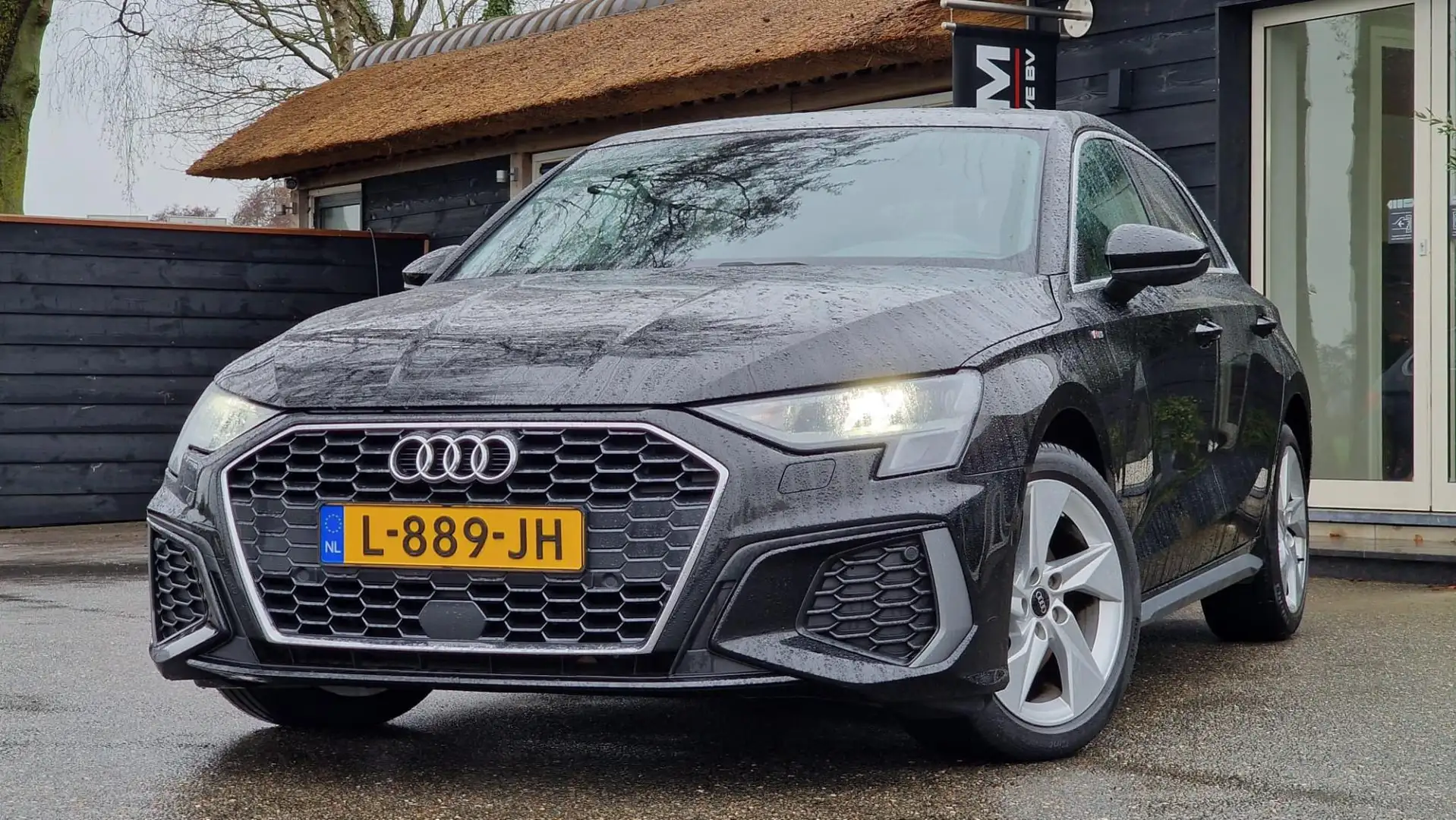 Audi A3 Sportback 35 TFSI S Line Automaat I Climate I Crui Noir - 1